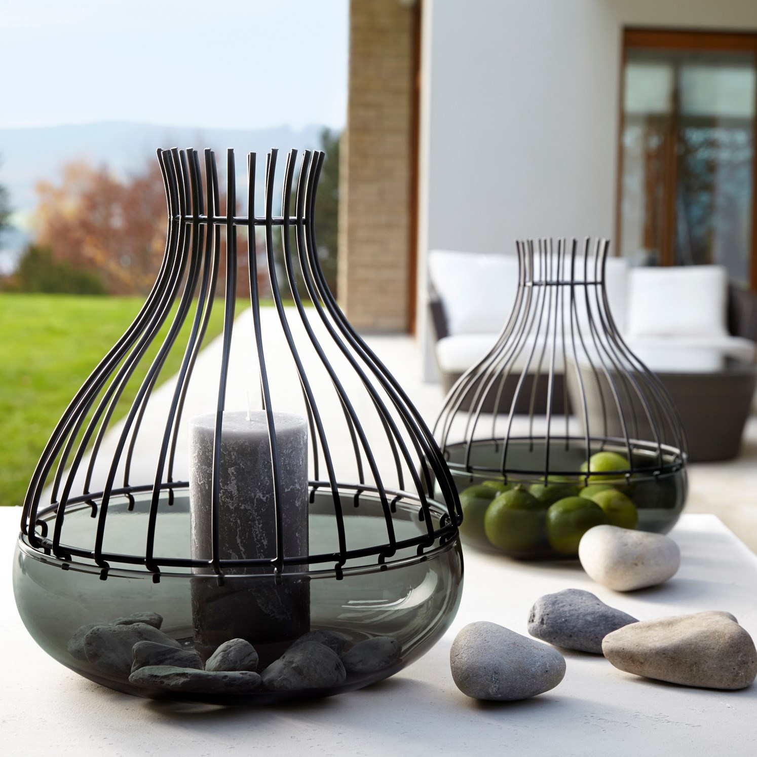 Svícen 29 cm s černou kovovou krytkou_0