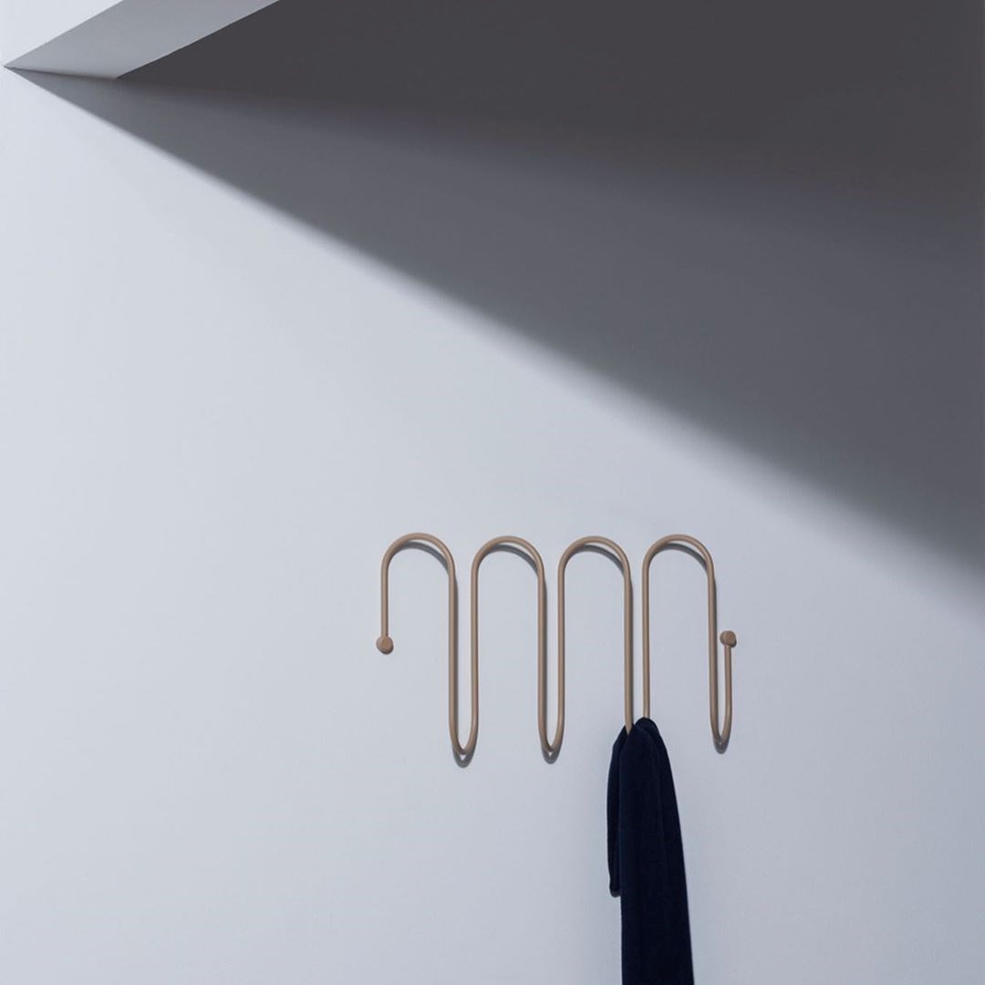 Obrázok z Vešiak CURL L púdrovo béžová