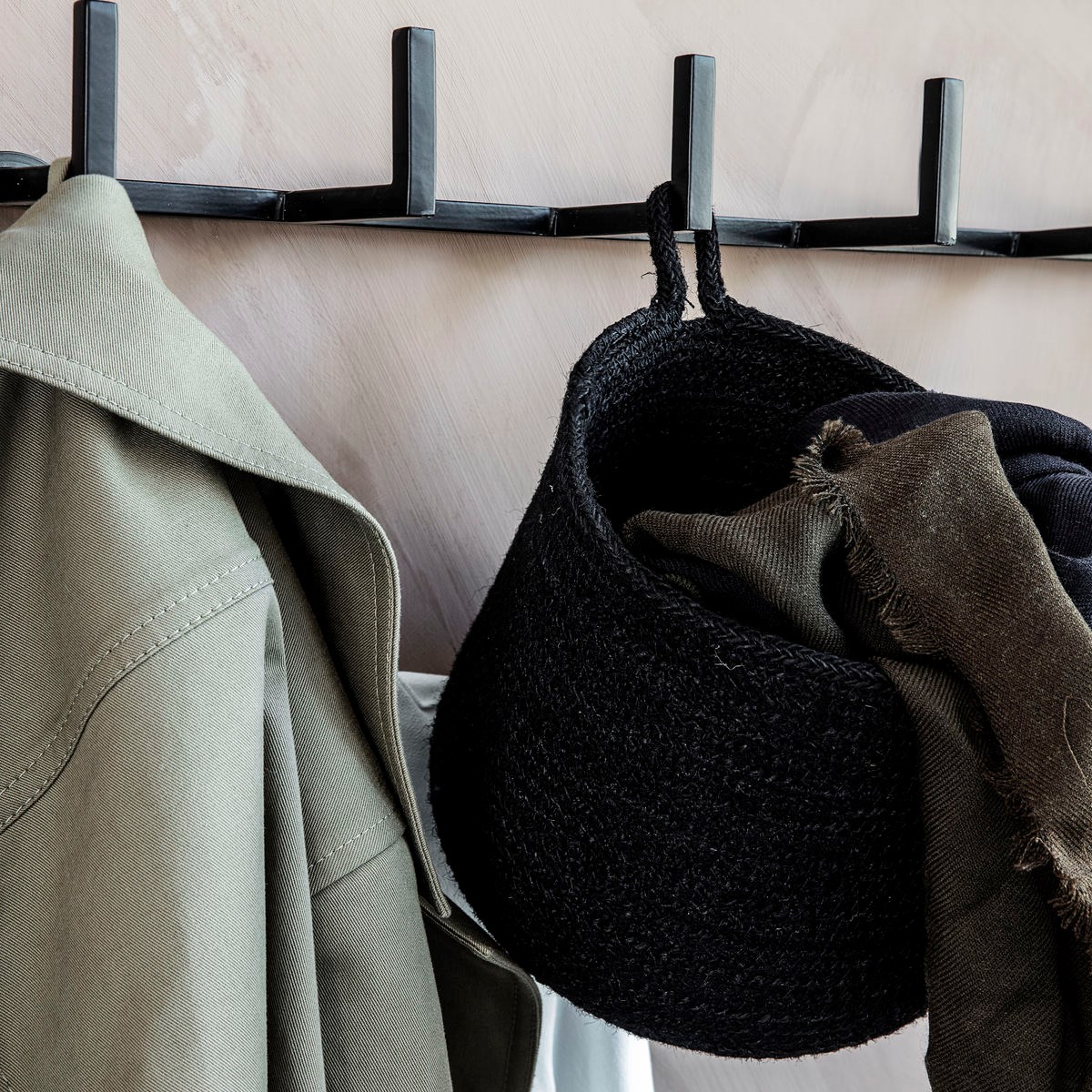 Koš na zavěšení HANG černý černá_2