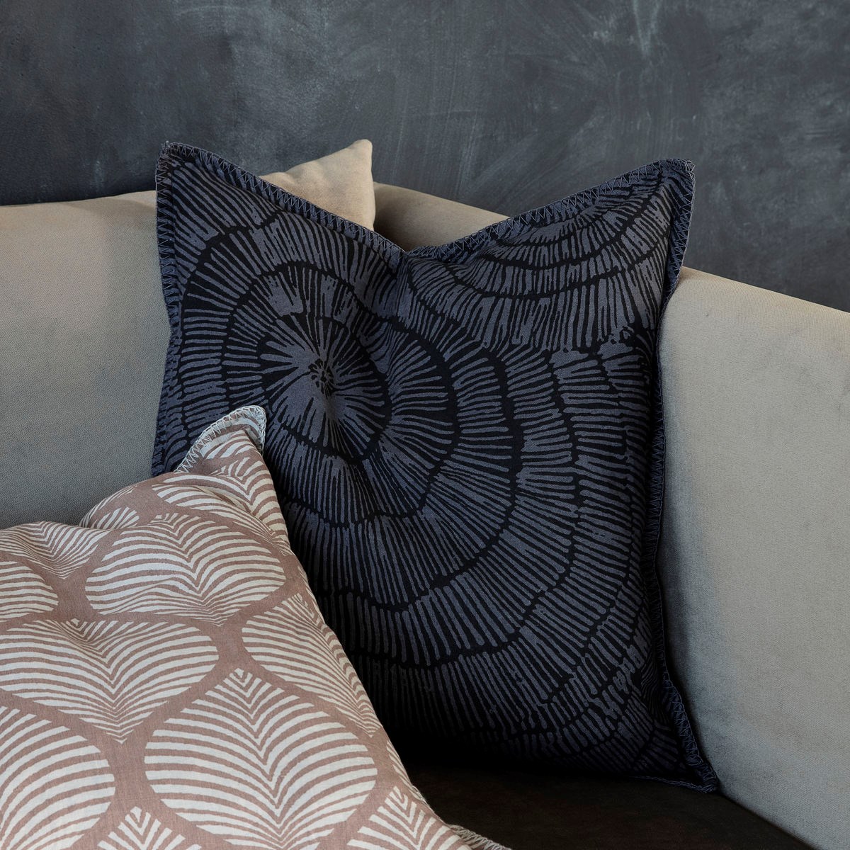 Povlak na polštář PAPER fialová_2