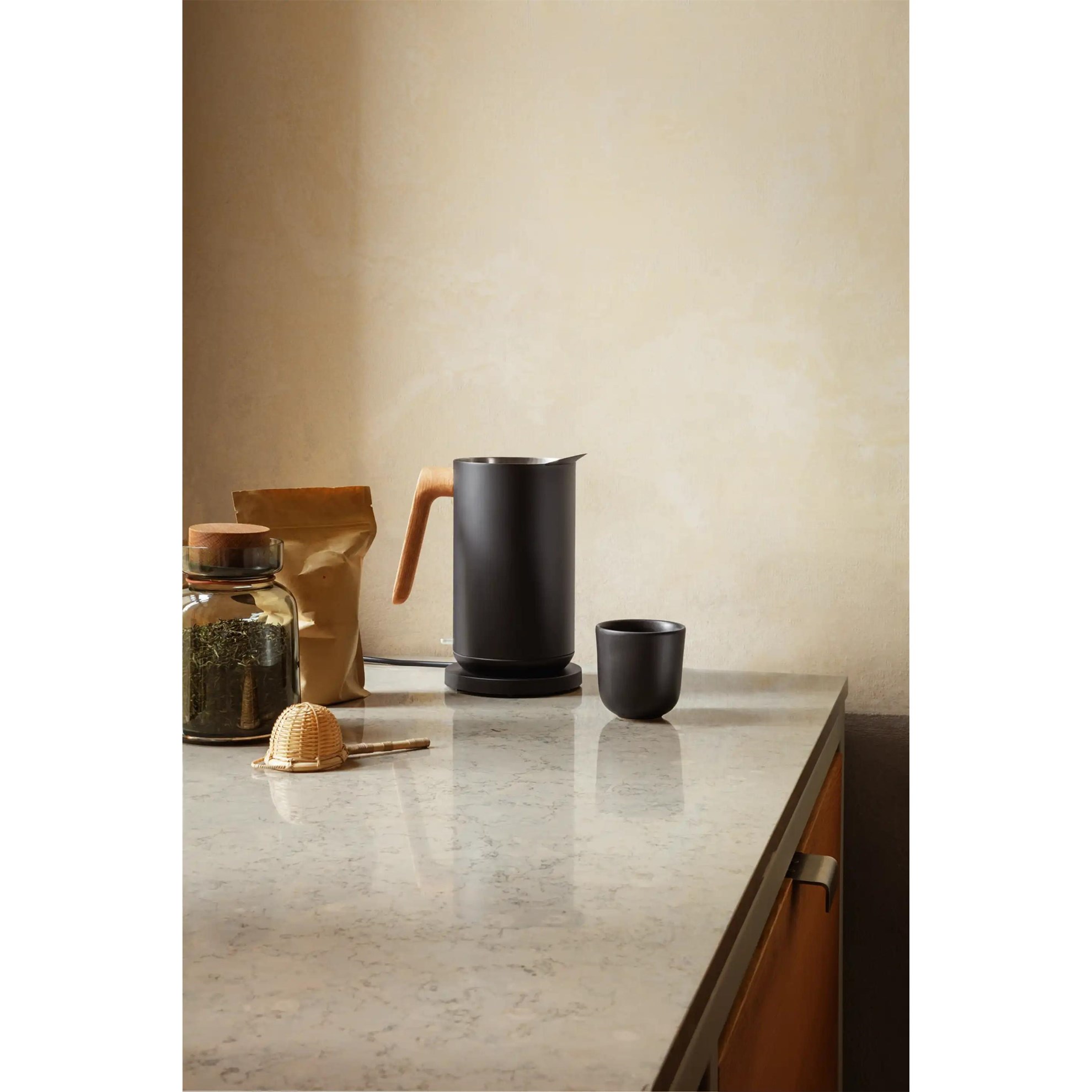 Rychlovarná konvice 1,5l Nordic Kitchen černá_0