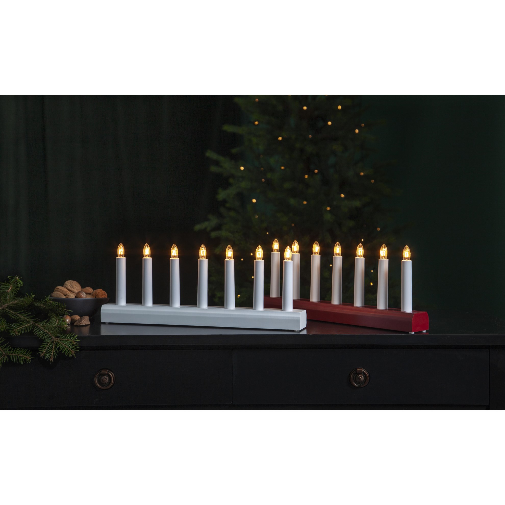 Candlestick "Ida", 7-lights
colour: red
ca. 15 cm x 39 cm,
Window box_1