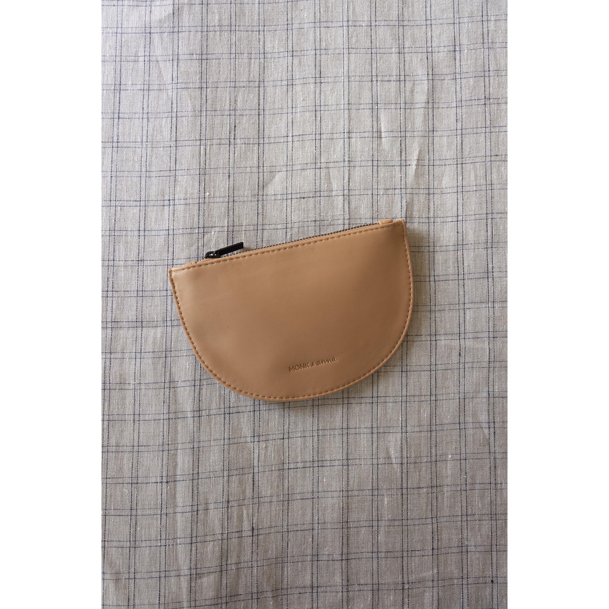 Peněženka / kosmetické pouzdro MONDO Monk & Anna sv. hnědá_0