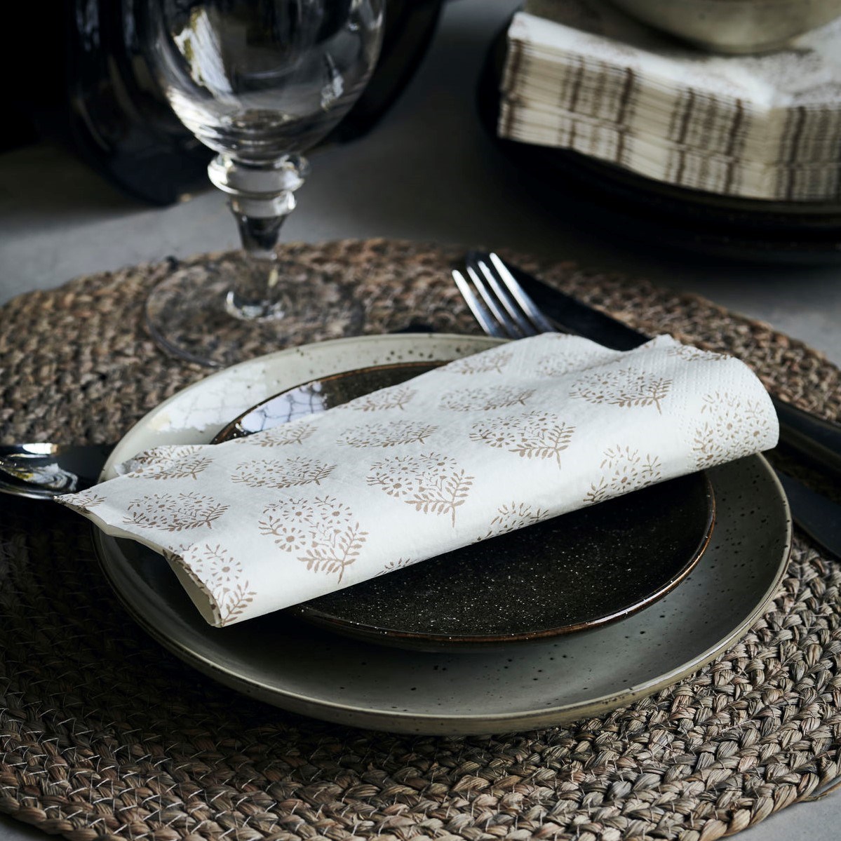 Obrázok z Papierové obrúsky BOUQUET SET/40ks sv. hnedá