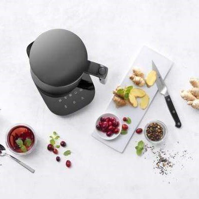 Obrázok z Rýchlovarná kanvica ENFINIGY Pro 7P 1,5l/ 1850W čierna