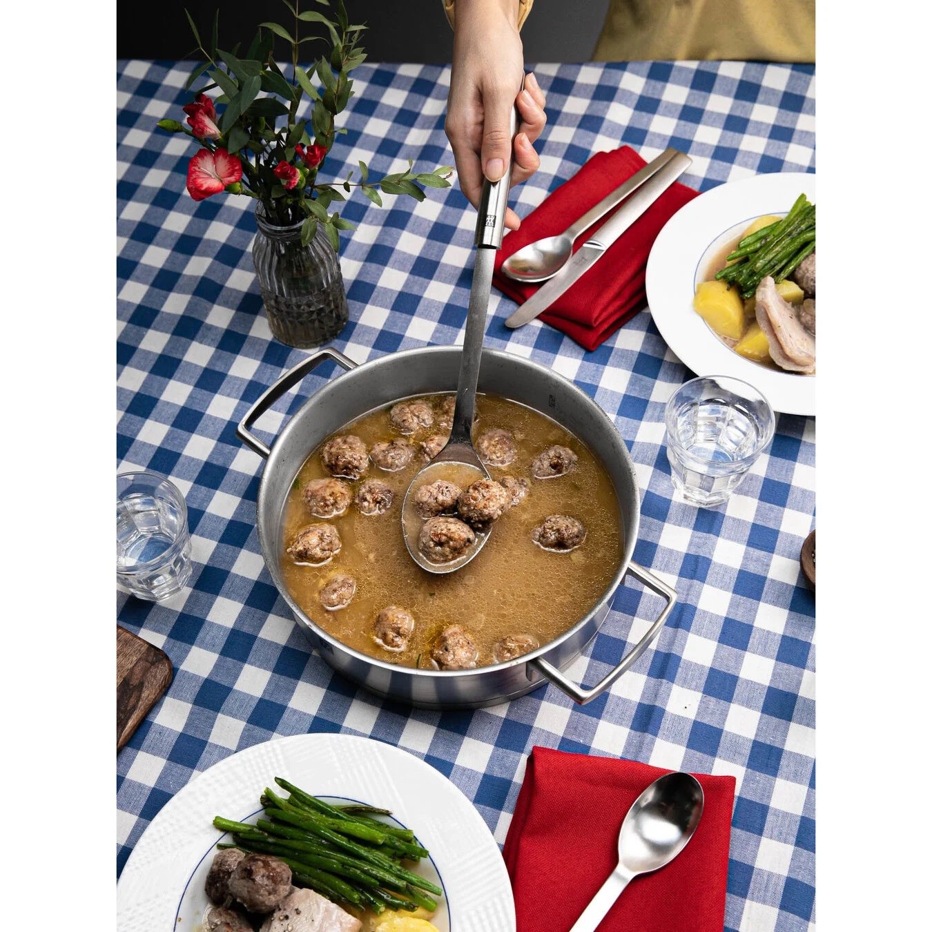 Hrnec se skleněnou poklicí VITALITY 24 cm široký_0