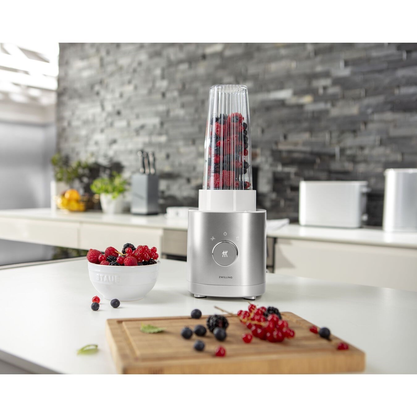 Obrázok z Zwilling Enfinigy Smoothie-Maker 550ml titánová nádoba 600W nerezová