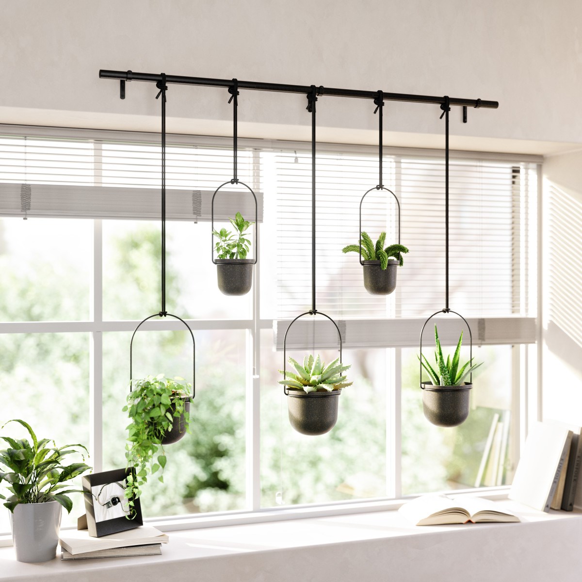 Květináče TRIFLORA SET/5ks černé_4