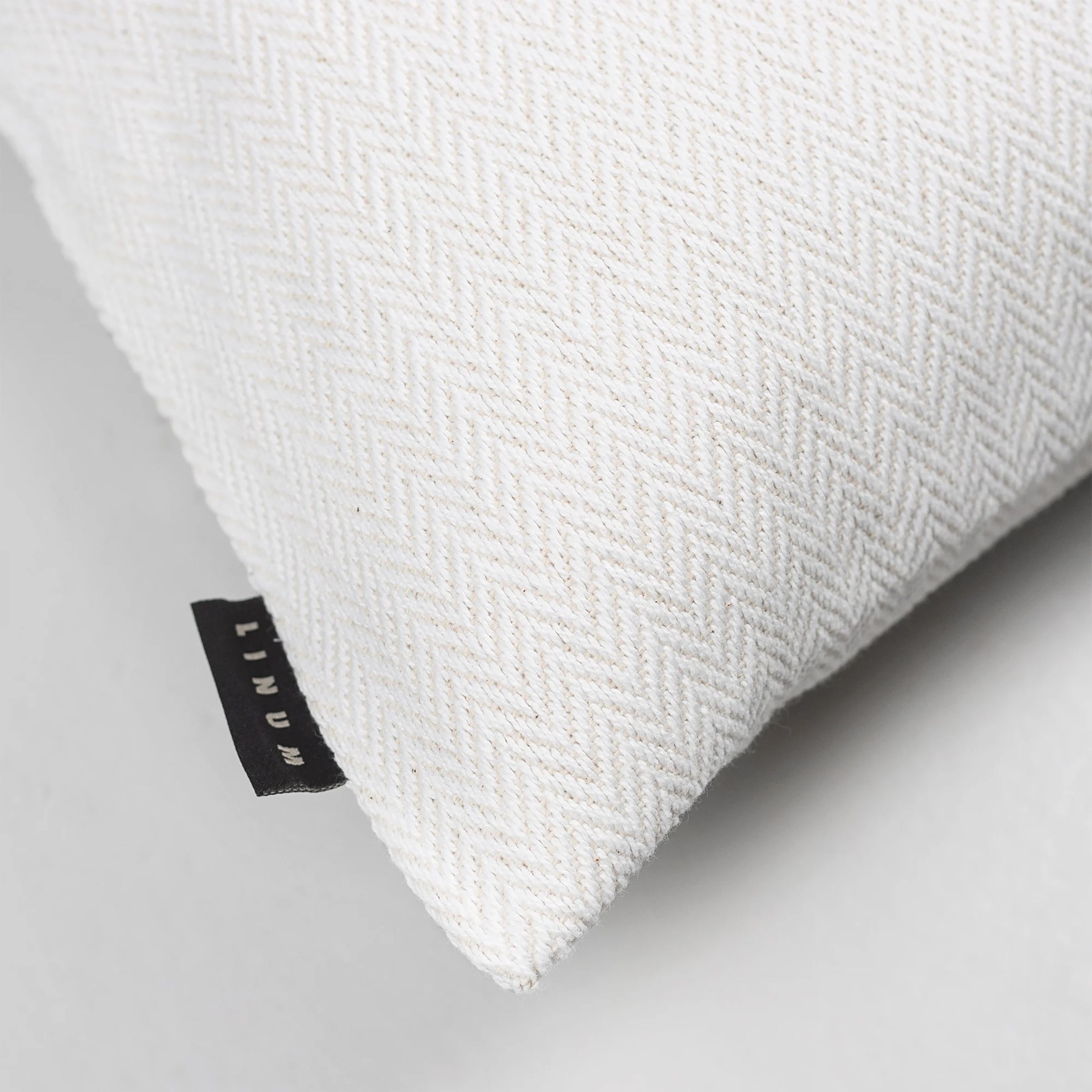 Povlak na polštář 50x50 SHEPARD bílý_0