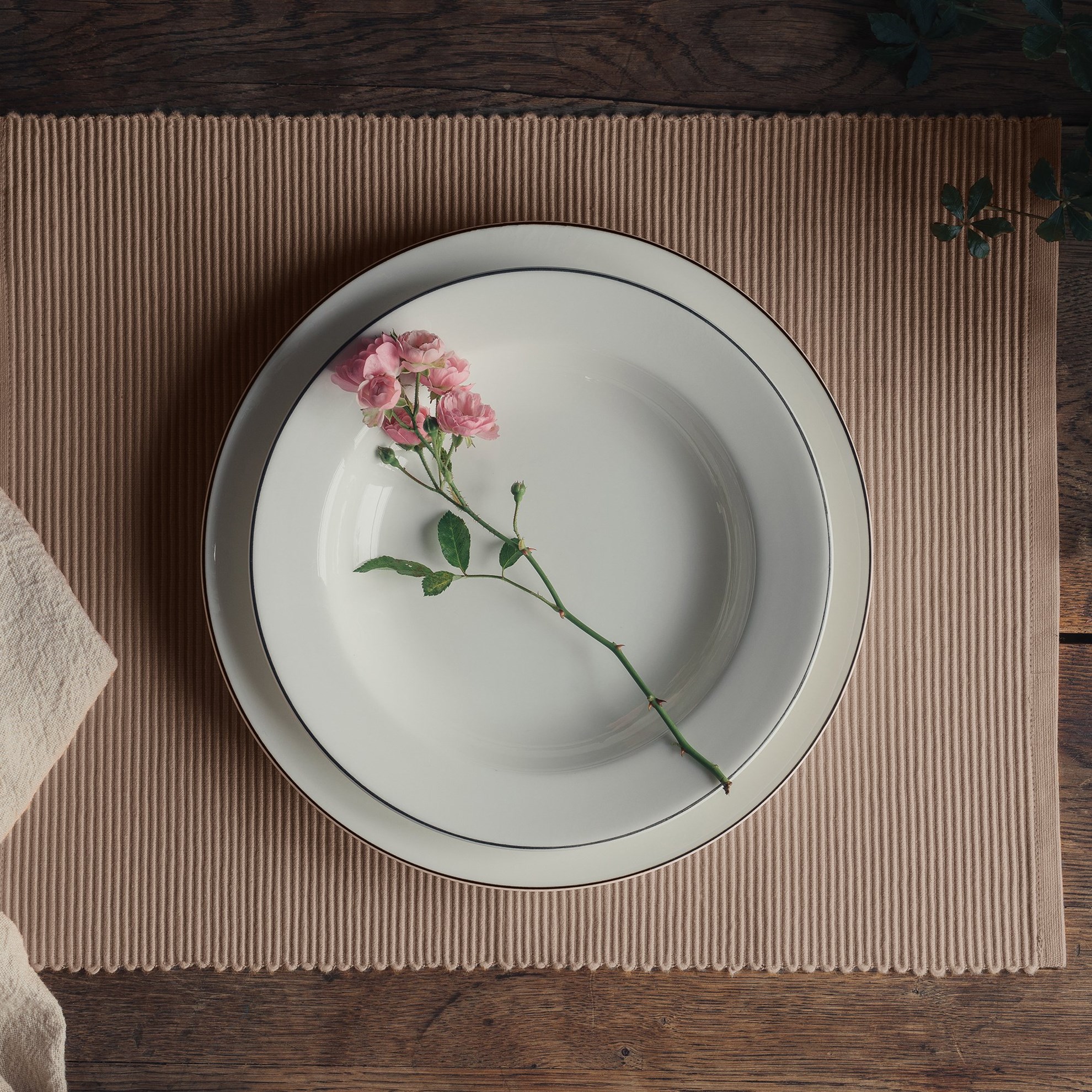 Středový pás 45x150 UNI - šedohnědá_1