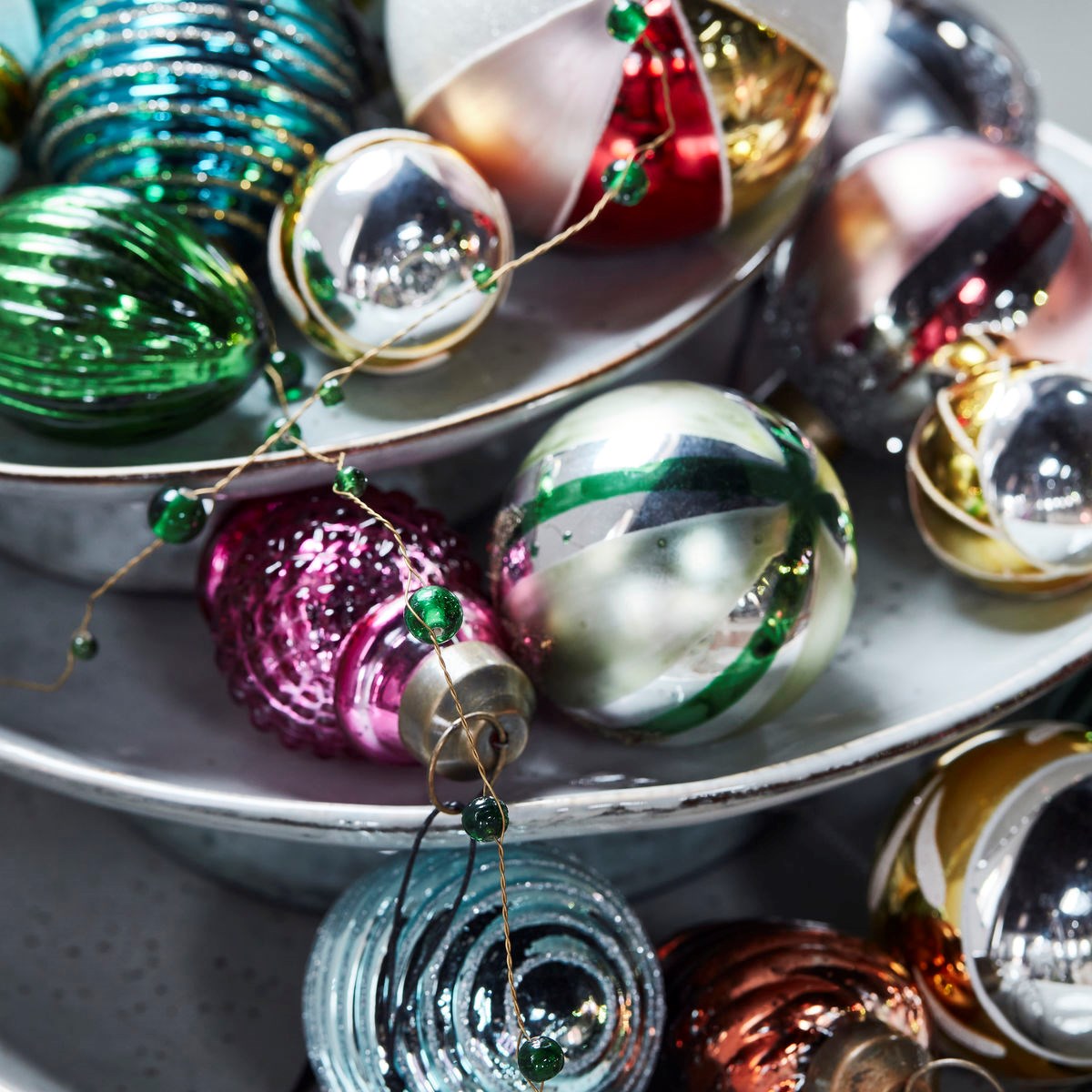 Girlanda korálková D.150 cm zelená_1