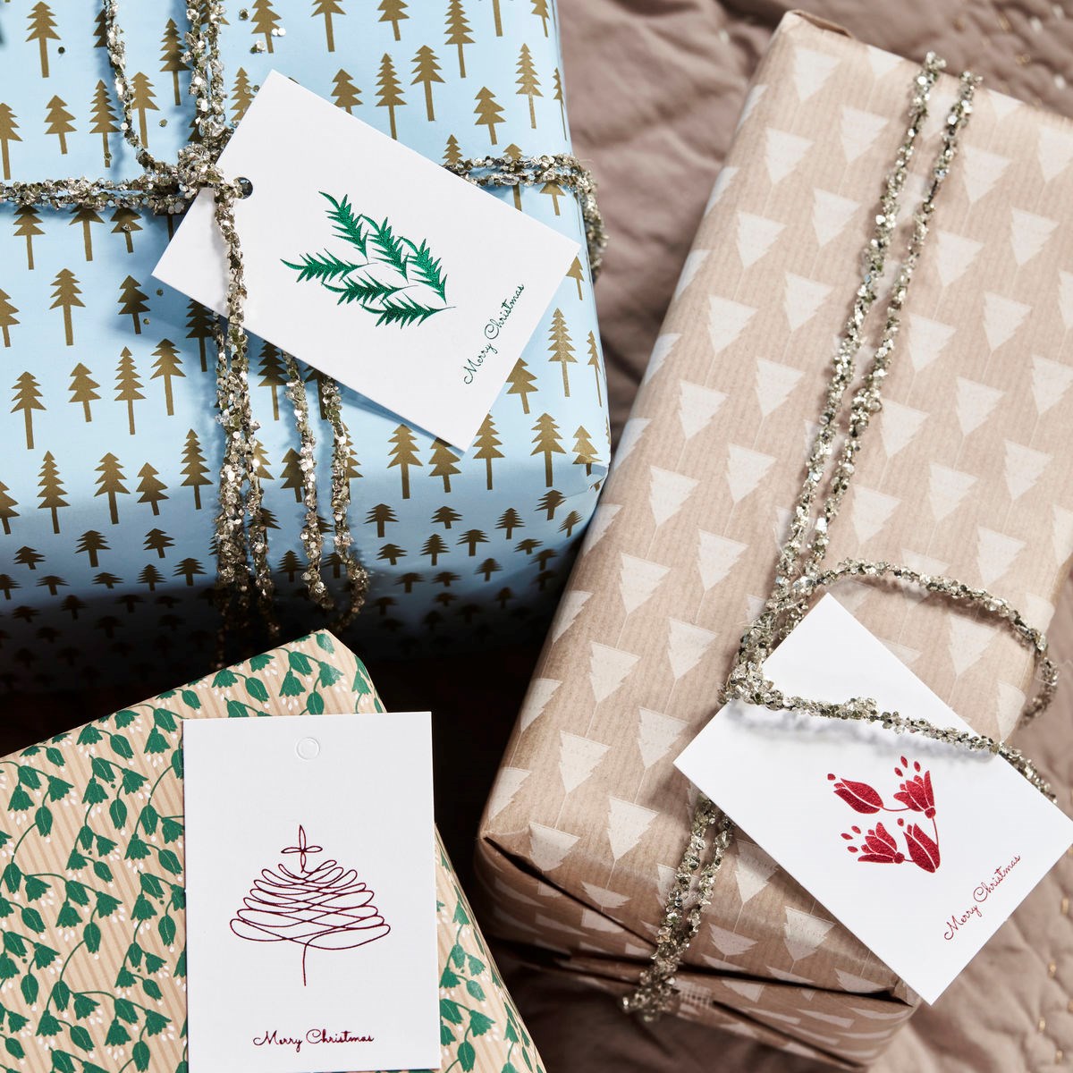 Štítky na dárky STROKE SET/12 ks_1