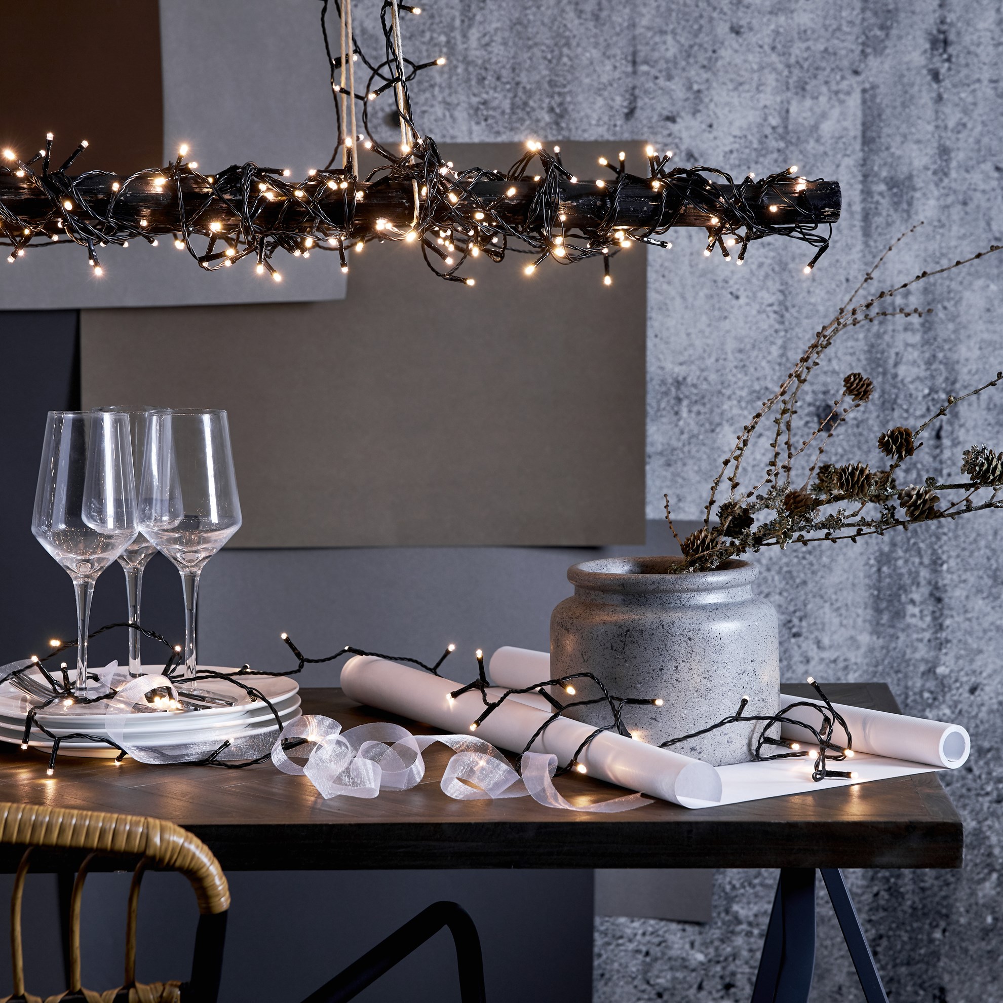 LED světelný řetěz CRISPY 180x LED 12 m_0