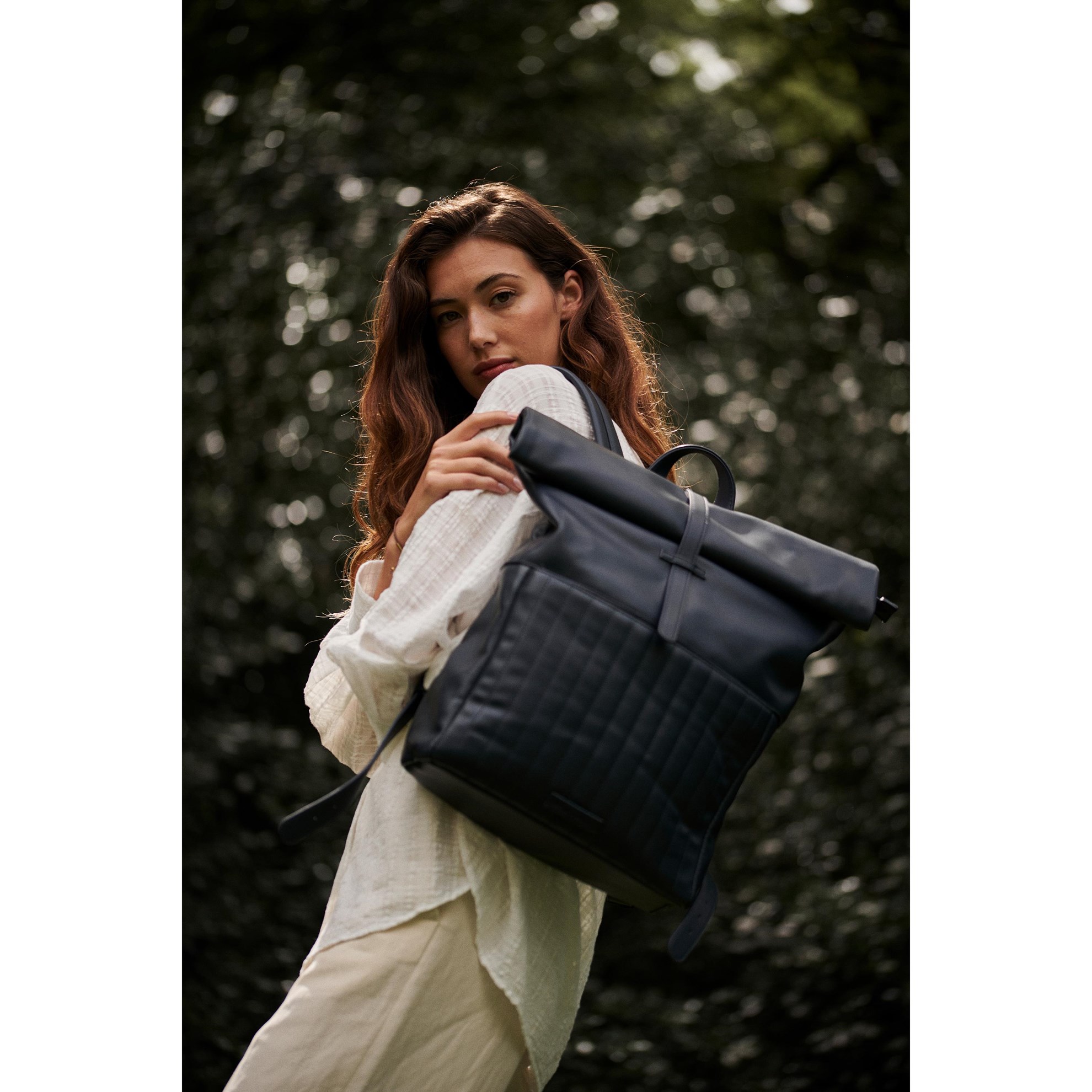 Batoh HERB s prošíváním Monk & Anna modročerný_3