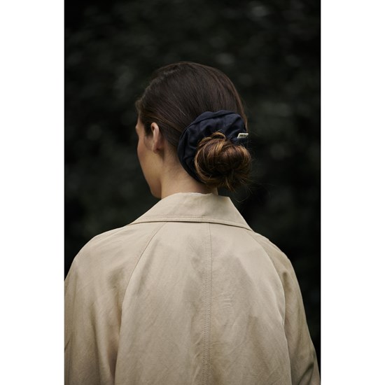 Monk & Anna scrunchie / linen midnight_0