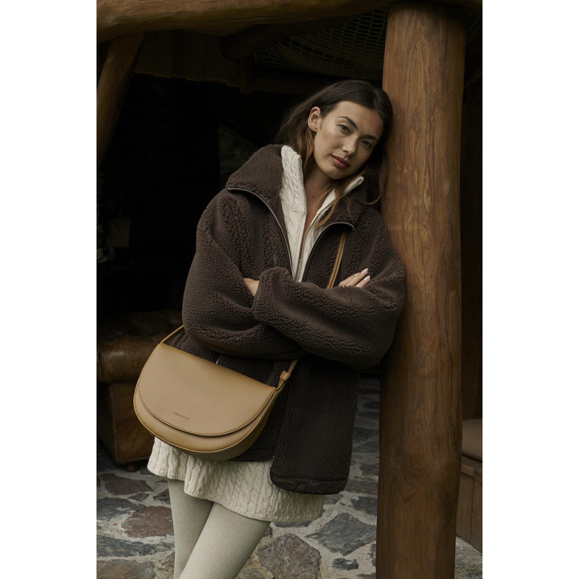 Kabelka Monk & Anna SOMA půlměsíc peanut_4