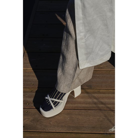 Monk & Anna socks // gold glitter lines // midnight // 39-41_0