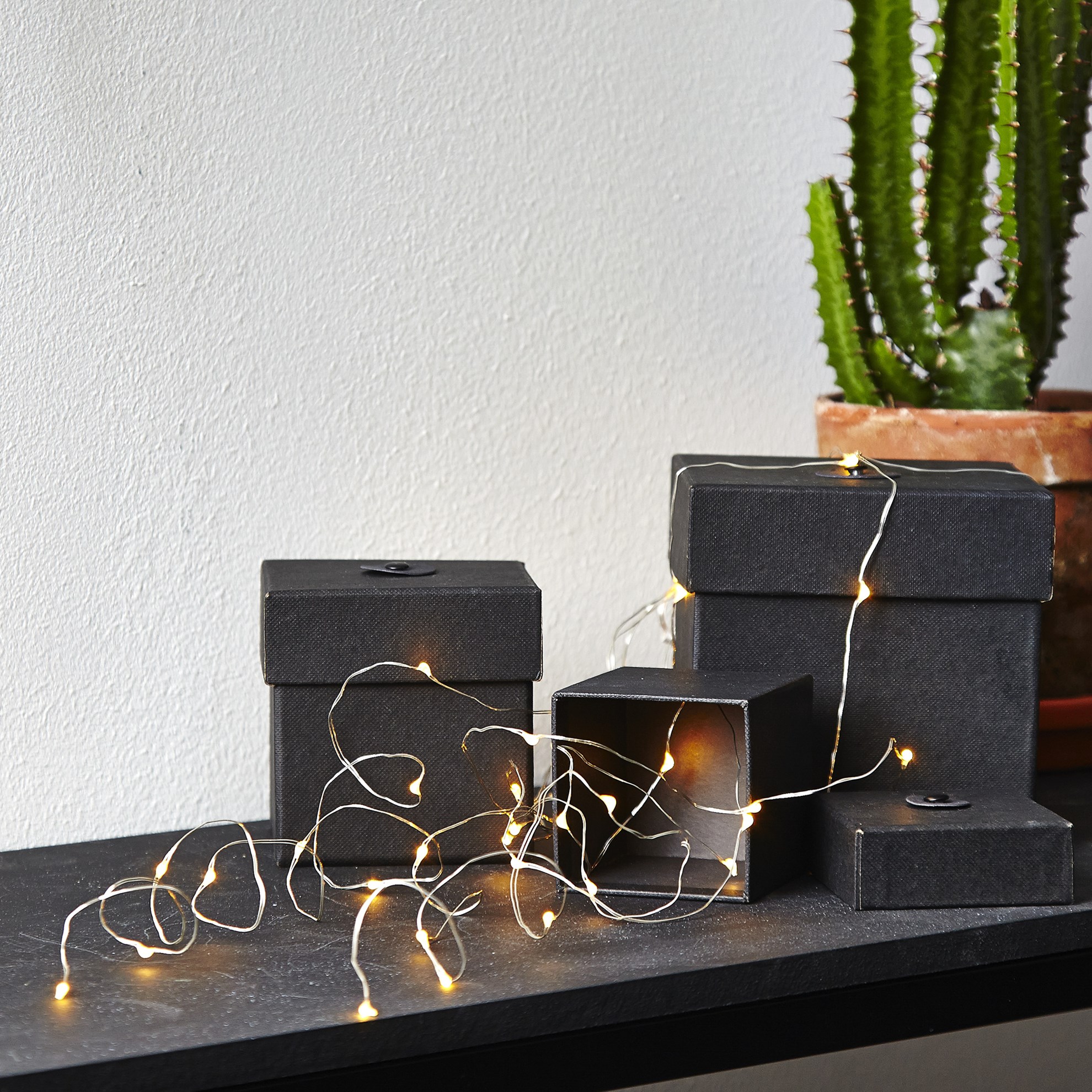 Světelný řetěz "Dew Drops", 46x LED, 5 drátků_0