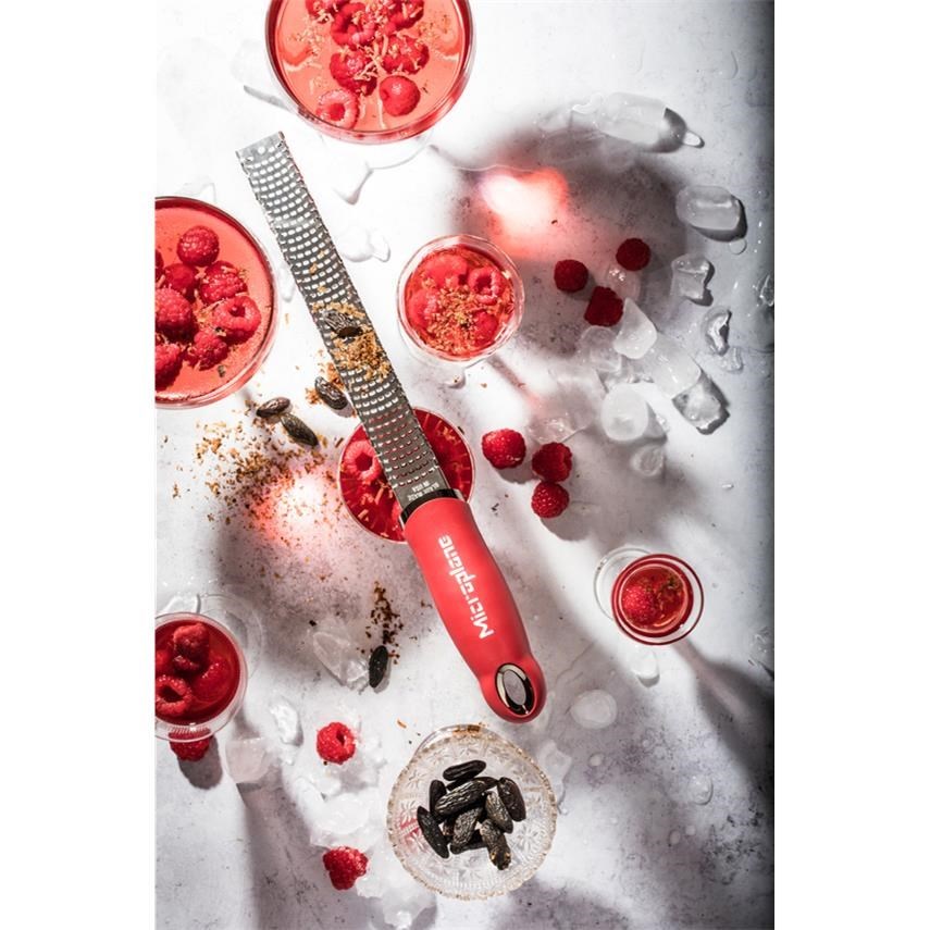 Struhadlo Microplane PREMIUM ZESTER jemné s rukojetí růžové_5