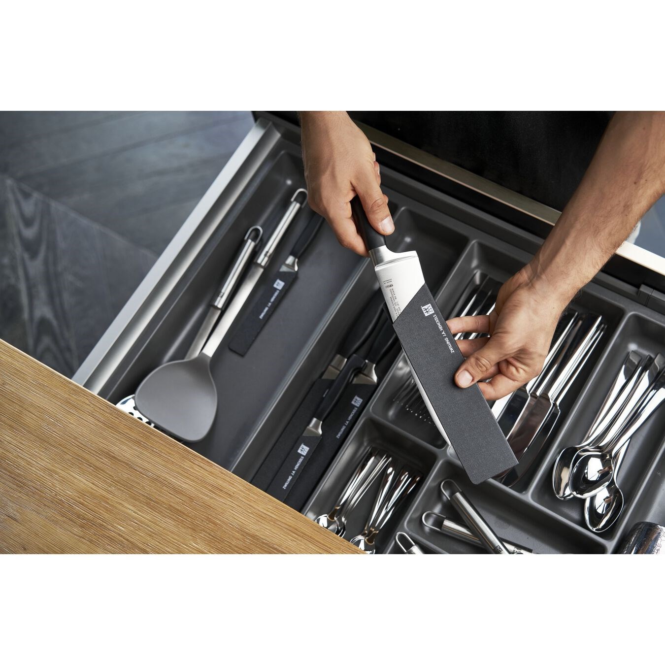 Ochranné pouzdro na nůž s čepelí do 5x26,5 cm_1