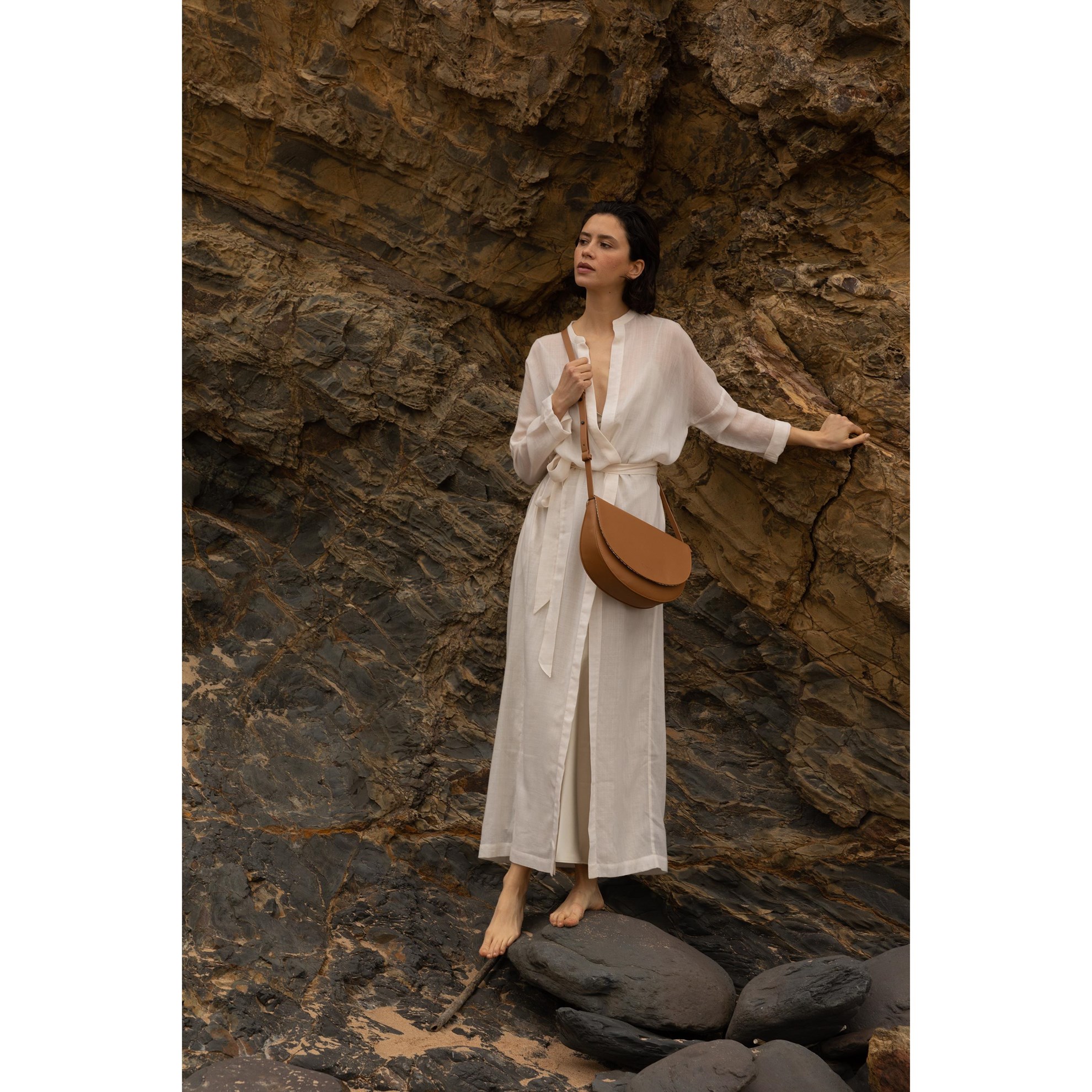 Kabelka SOMA půlměsíc Monk & Anna acorn_2