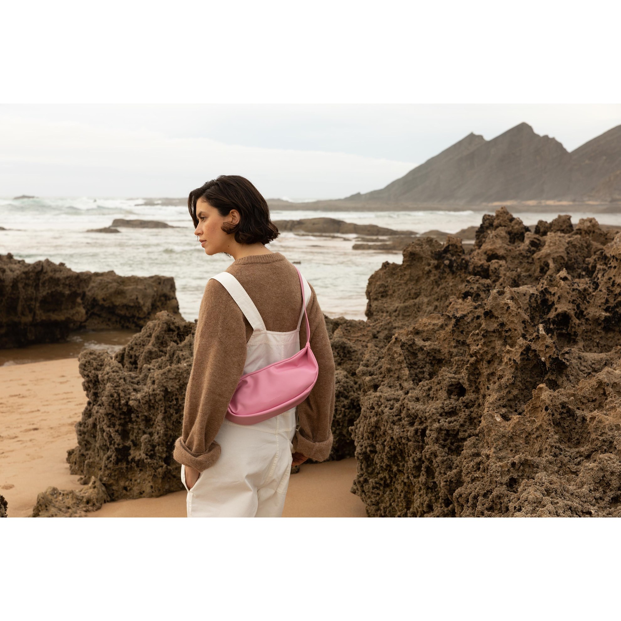 Kabelka NAGAMASA Monk & Anna bloom_2