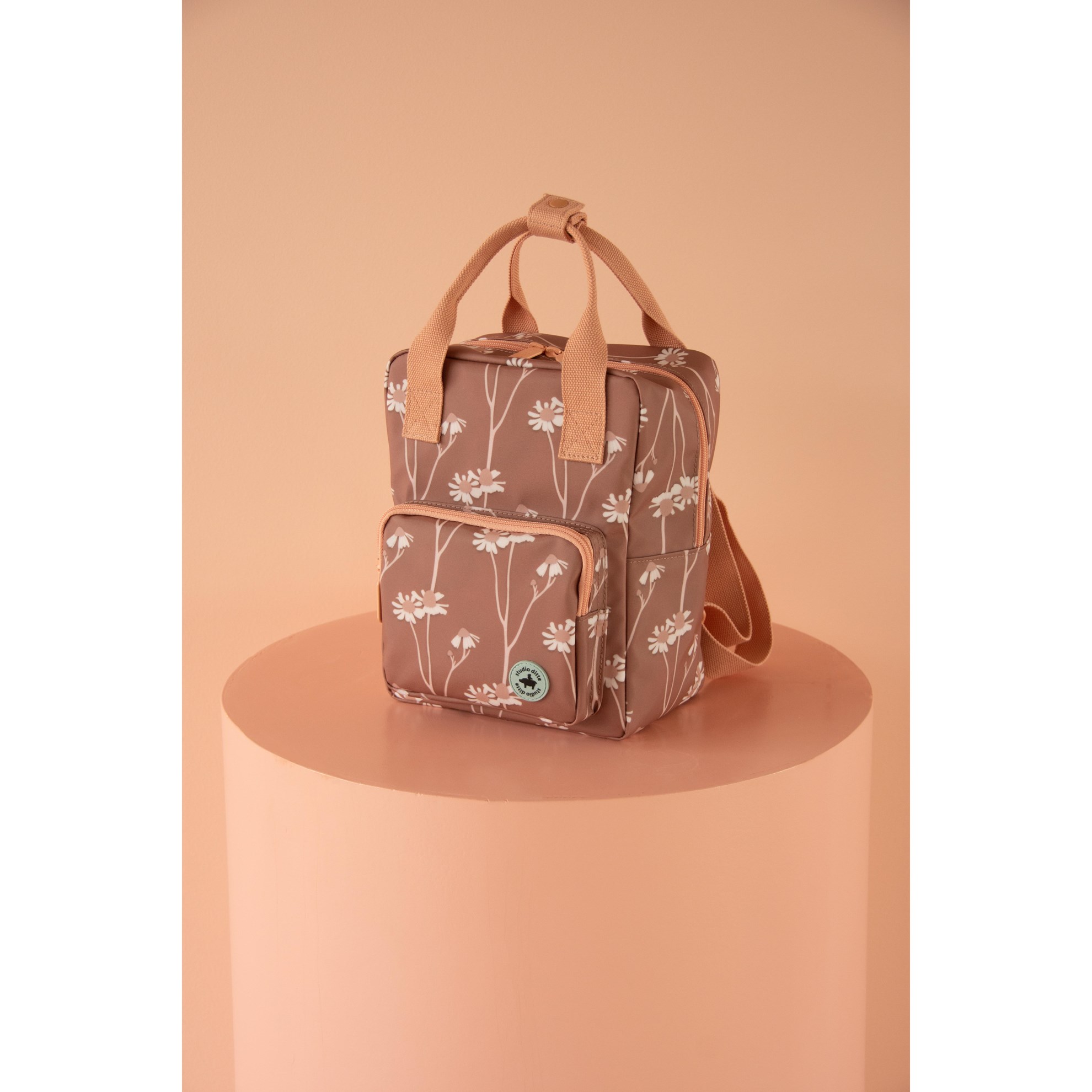 Batoh malý STUDIO DITTE chamomile_3