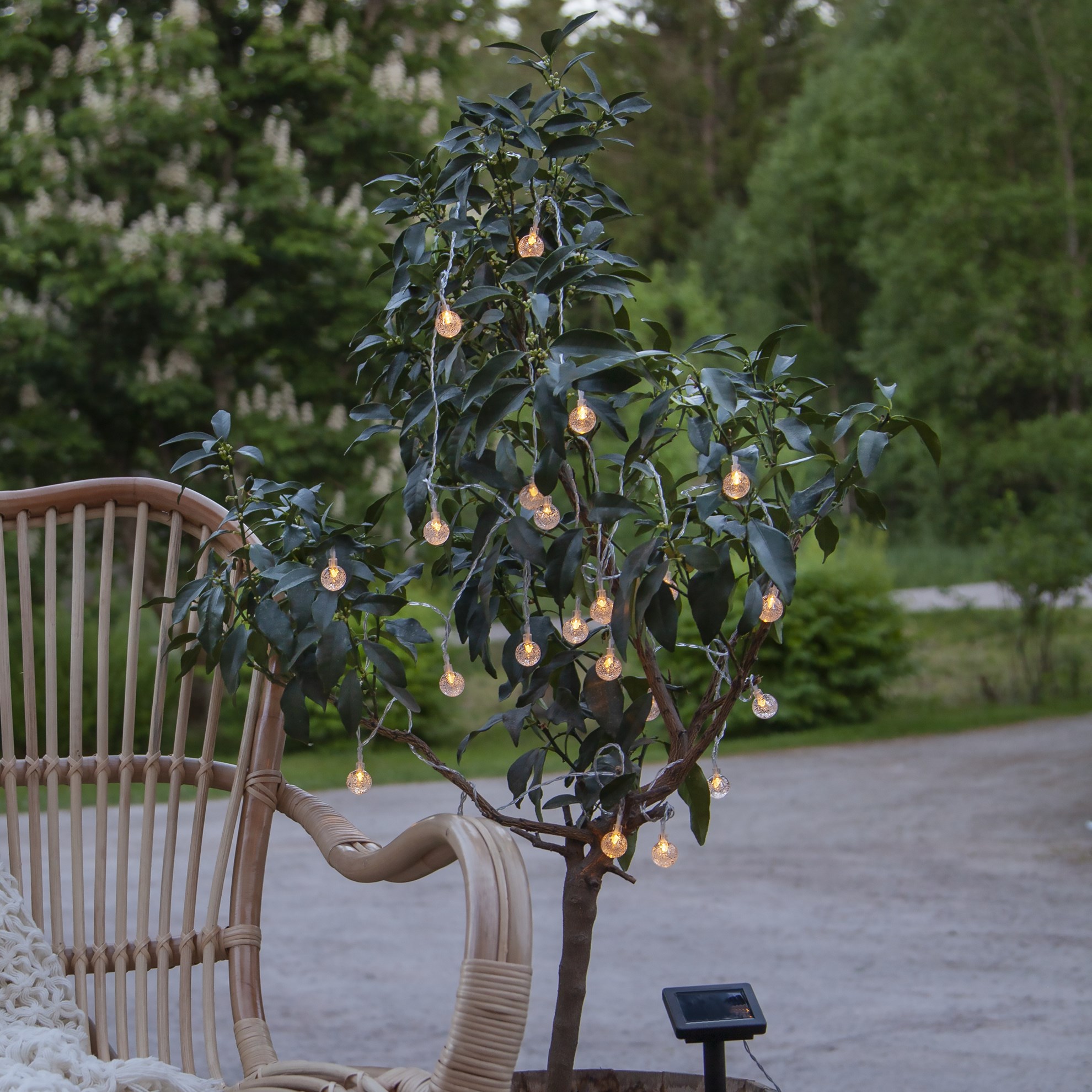 LED solární osvětlení GLOBINI 20xLED D. 4,7m_0