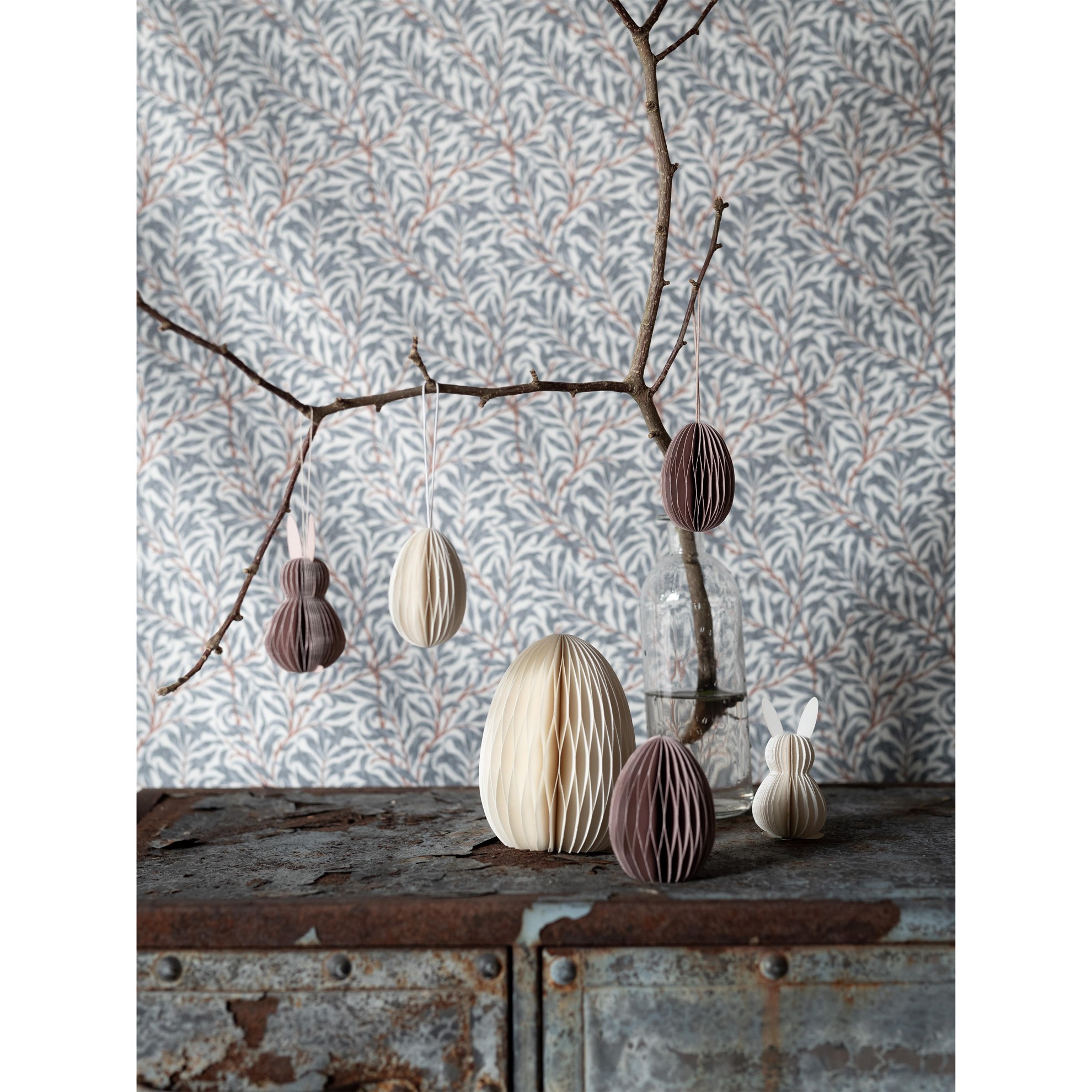 Papírové velikonoční vajíčko EASTER V.7 cm sv. žlutá_0