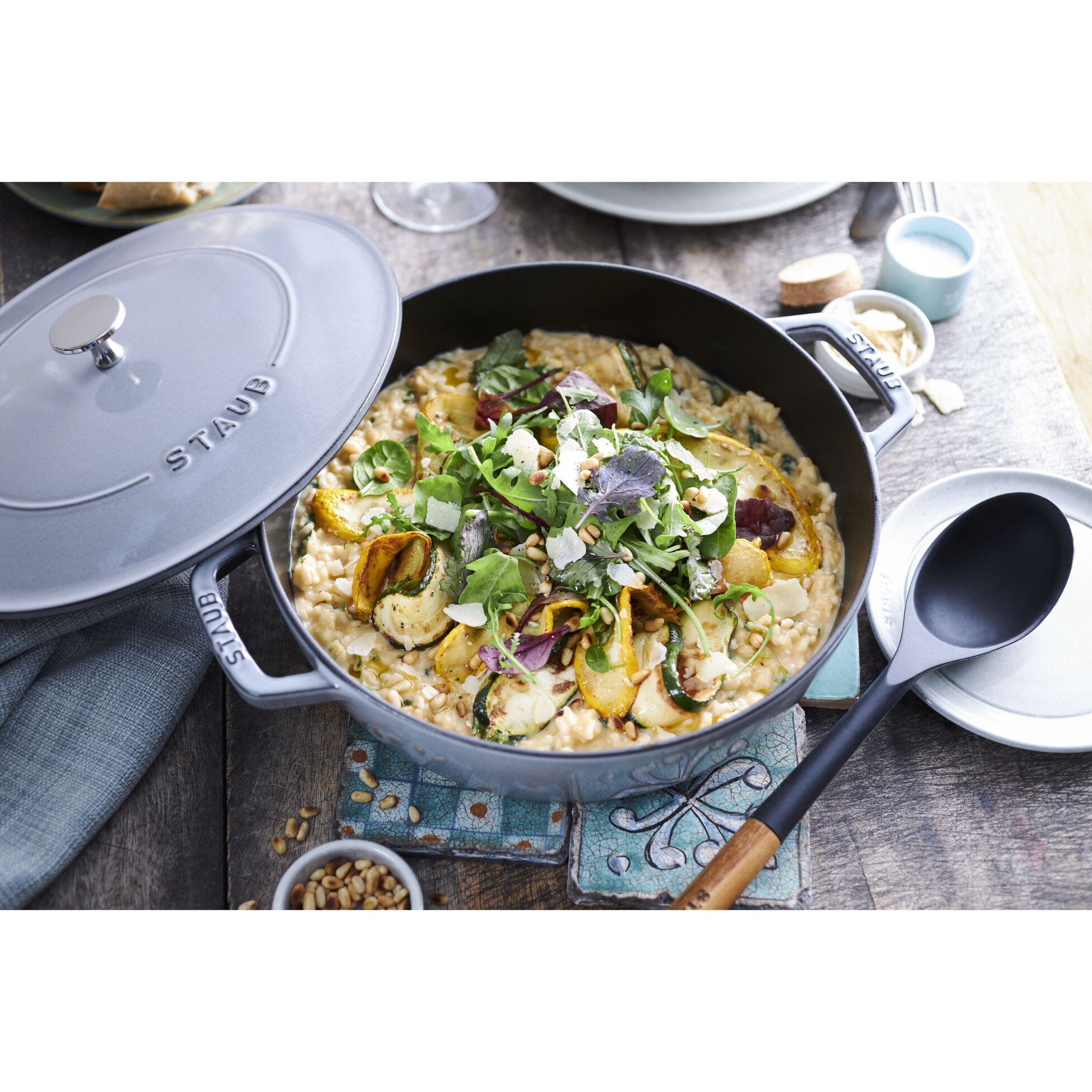 Kastrol STAUB se samopodlévací poklicí 24 cm šedý 2,4l_0