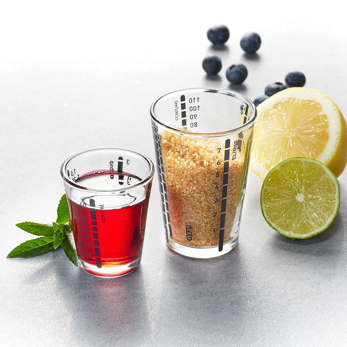 Skleněná mini odměrka MESSI 100ml_0