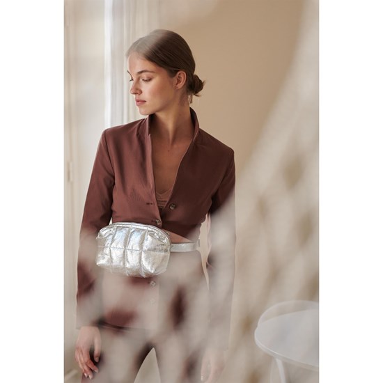 Kabelka / ledvinka s páskem Tinne + Mia CILOU silver moon_0