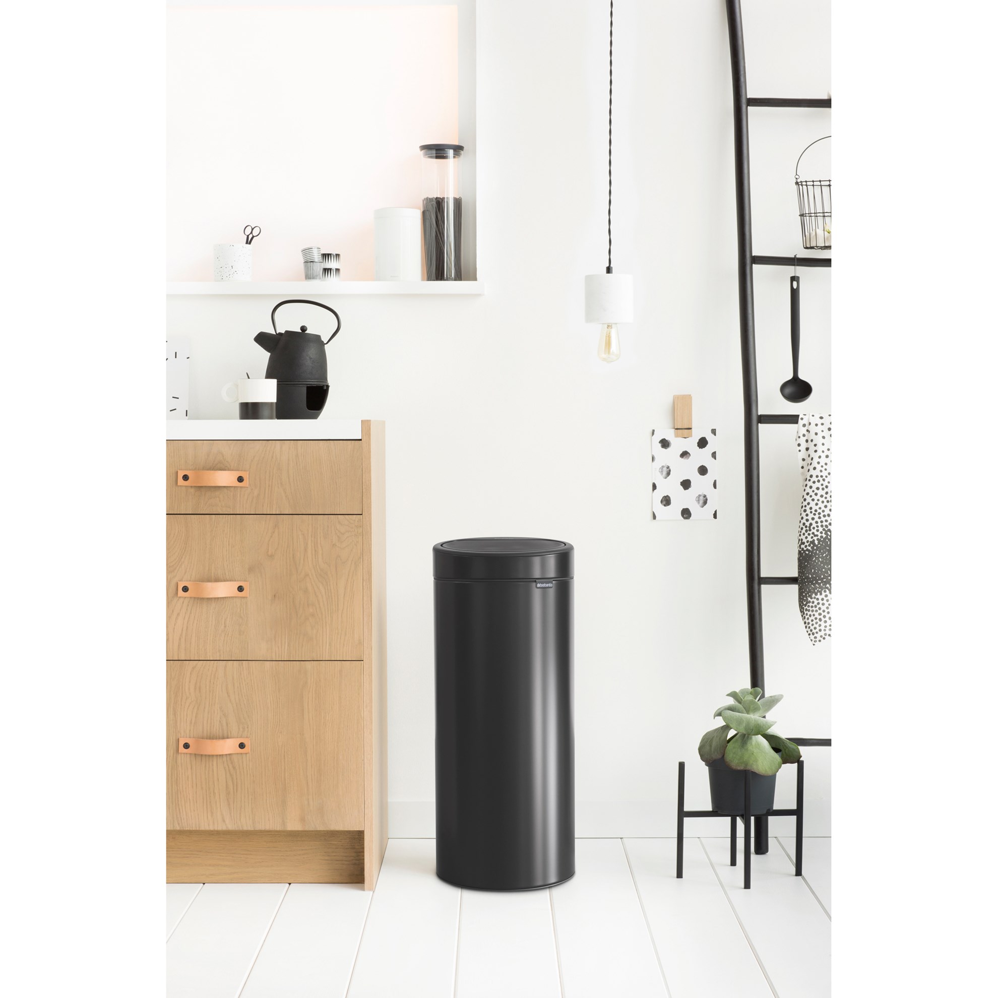 Odpadkový koš Brabantia TOUCH BIN NEW 30l černý_0