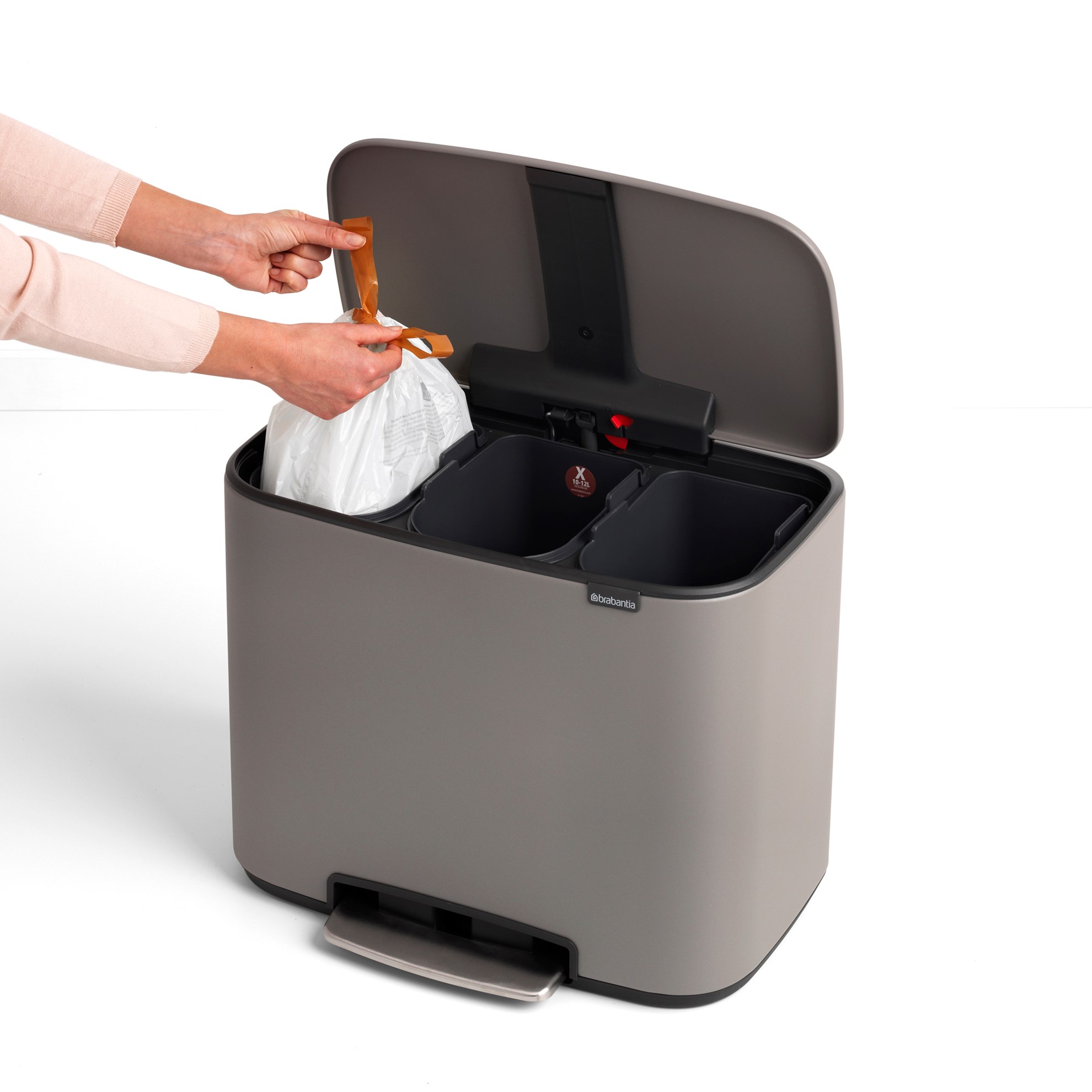 Pedálový odpadkový koš Brabantia BO 3x11l šedý_7