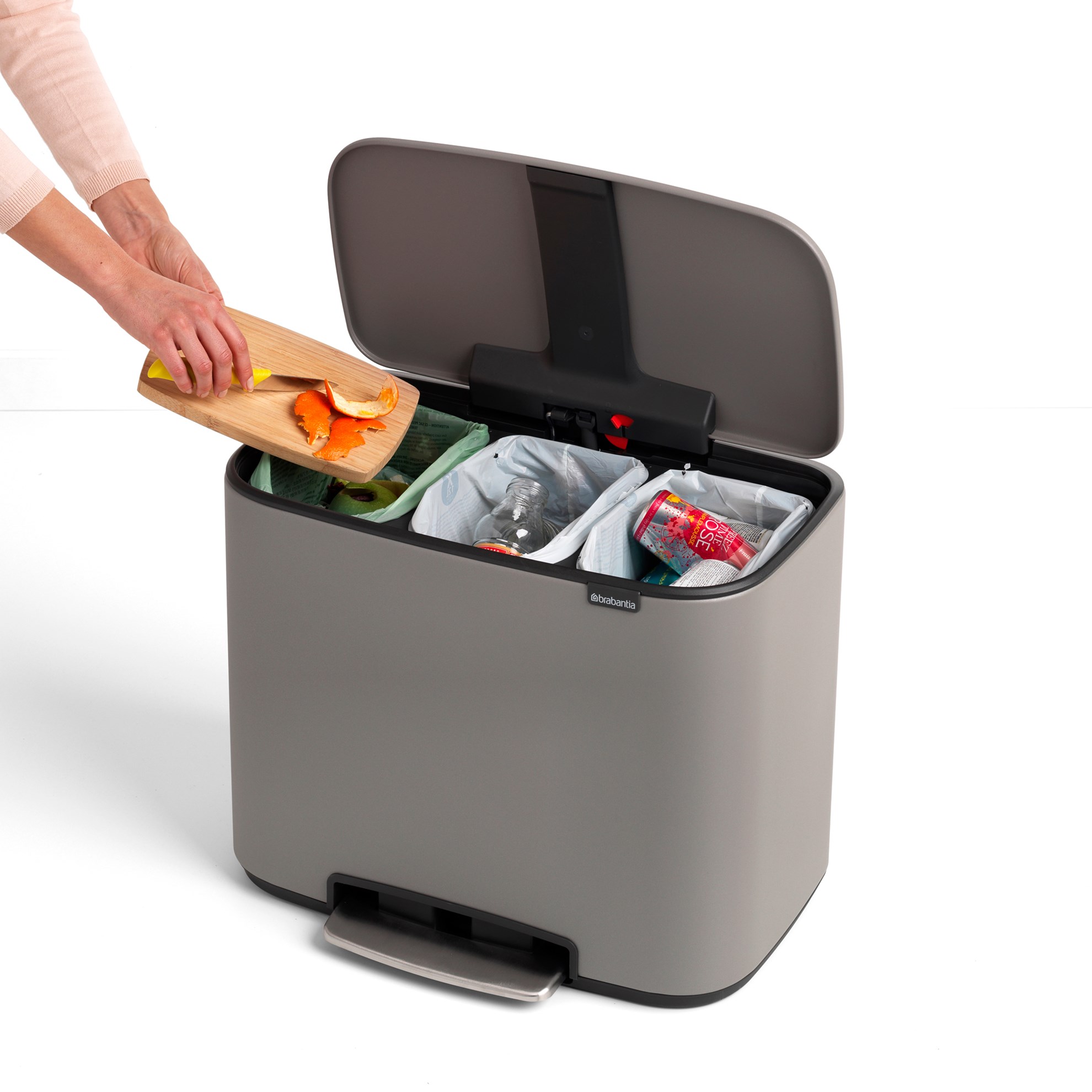 Pedálový odpadkový koš Brabantia BO 3x11l šedý_8
