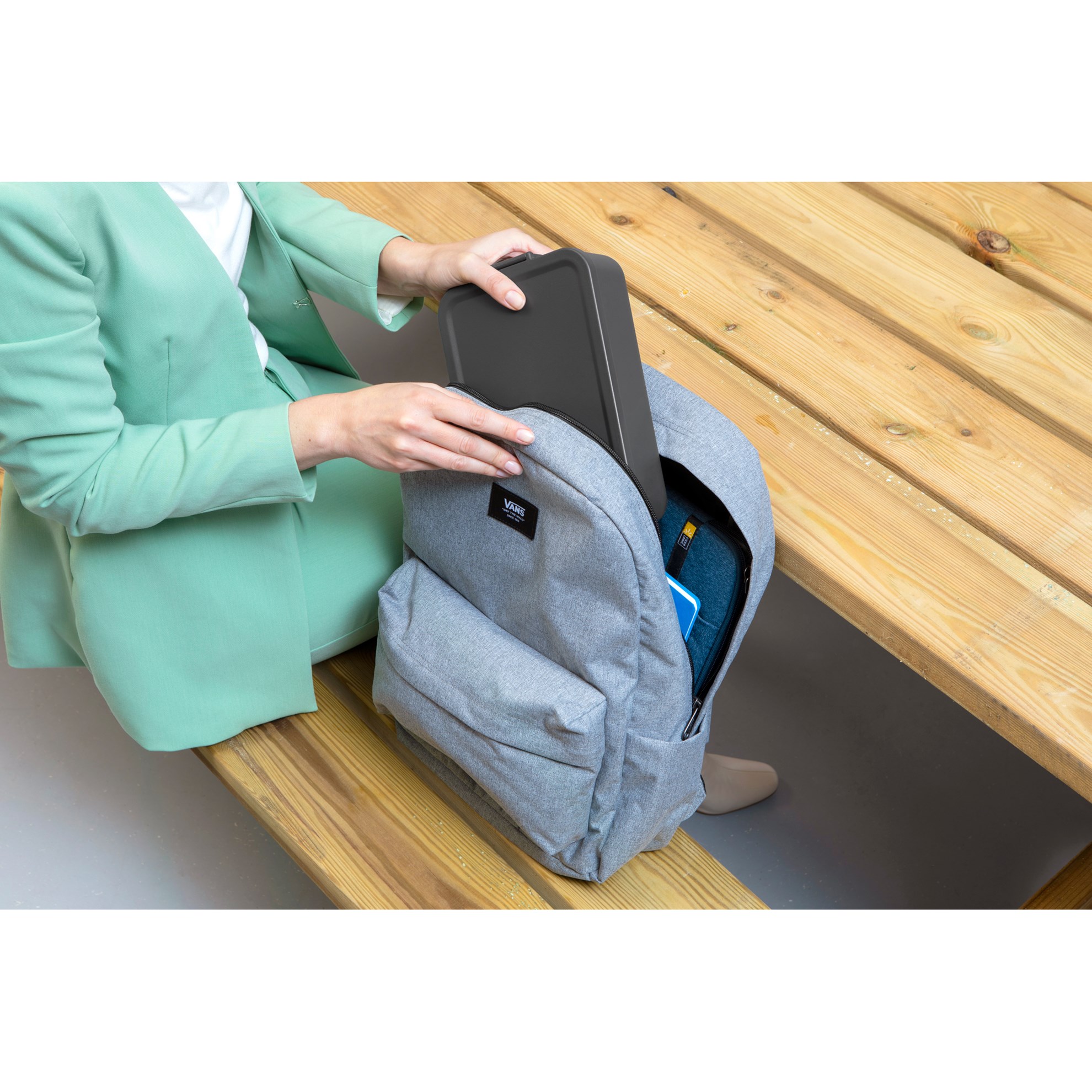 Obědový box Brabantia MAKE&TAKE BENTO 2l tmavě šedý_7