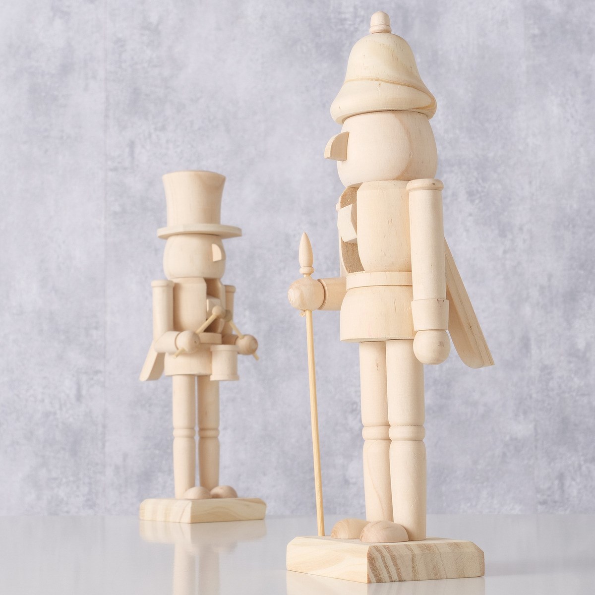 Dřevěná figurka BJANTE 2 druhy V.26cm (cena za 1ks)_2