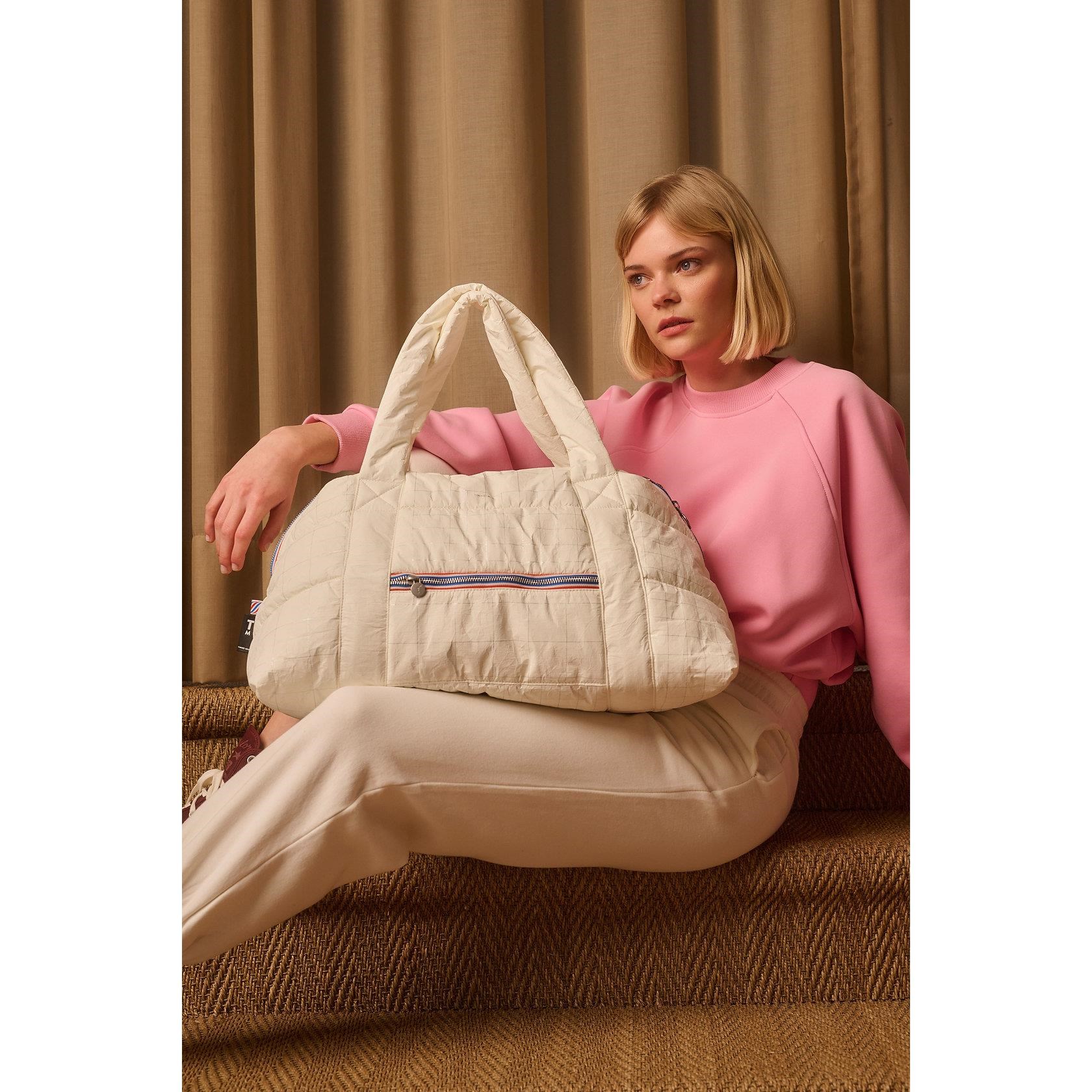 Sportovní taška Tinne + Mia MELLE tyvek white_3