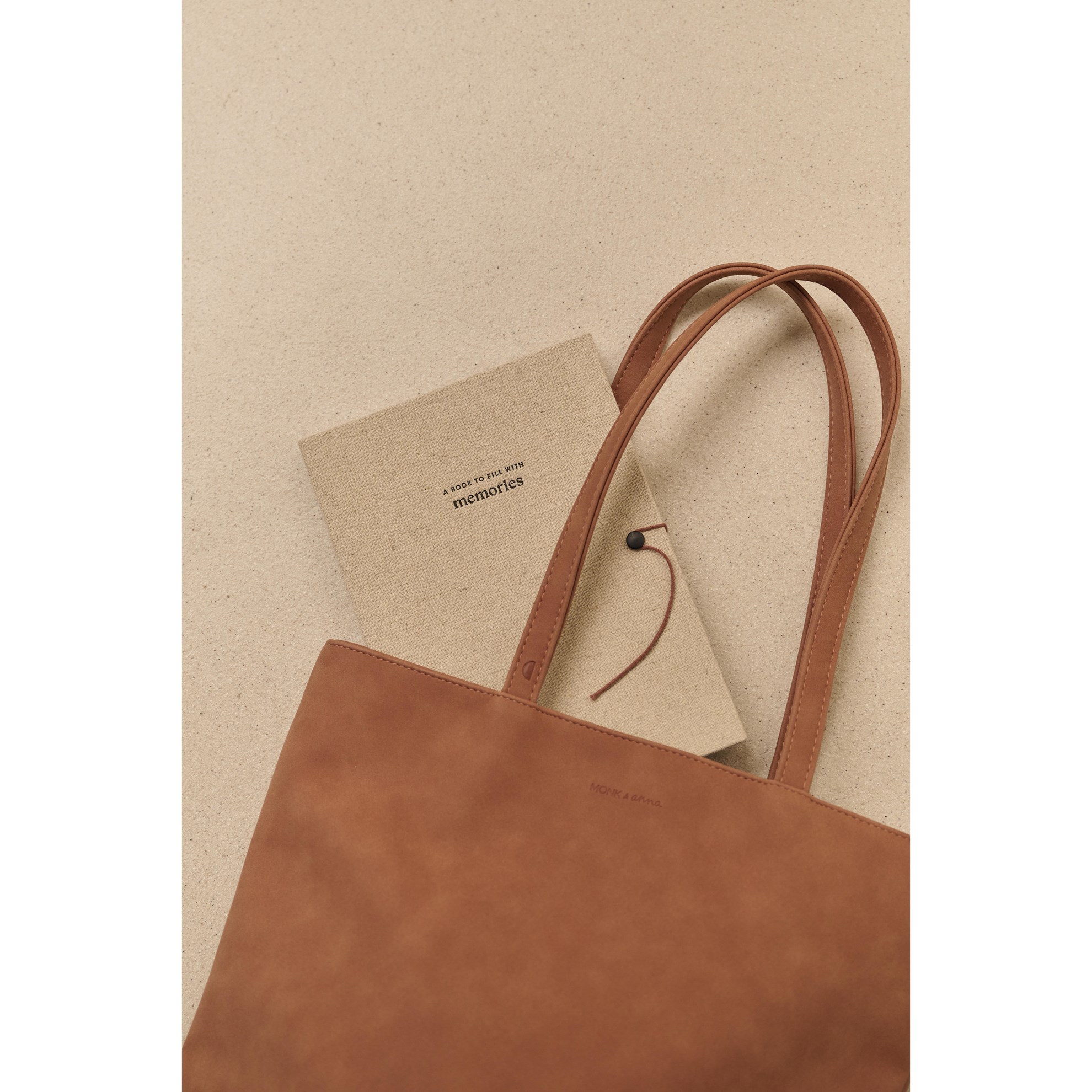 Kabelka / taška přes rameno Monk & Anna MERIAN carnelian_2