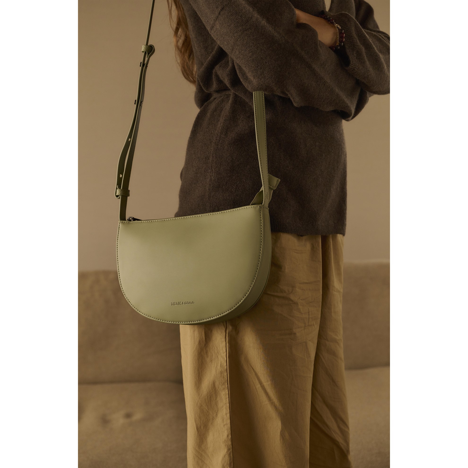 Kabelka Monk & Anna FAROU půlměsíc peridot_1