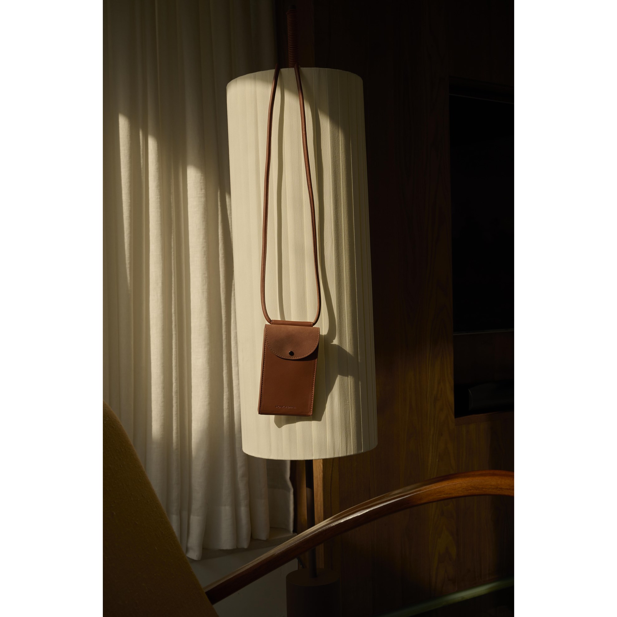 Pouzdro na telefon Monk & Anna carnelian_0