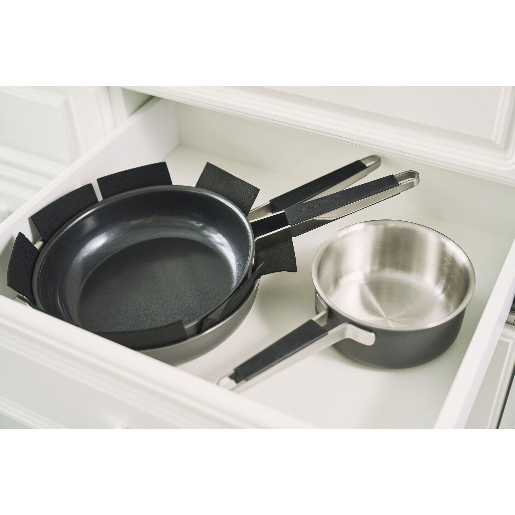 Nerezová pánev ZWILLING PURE 20cm s keramickým povrchem šedá_2