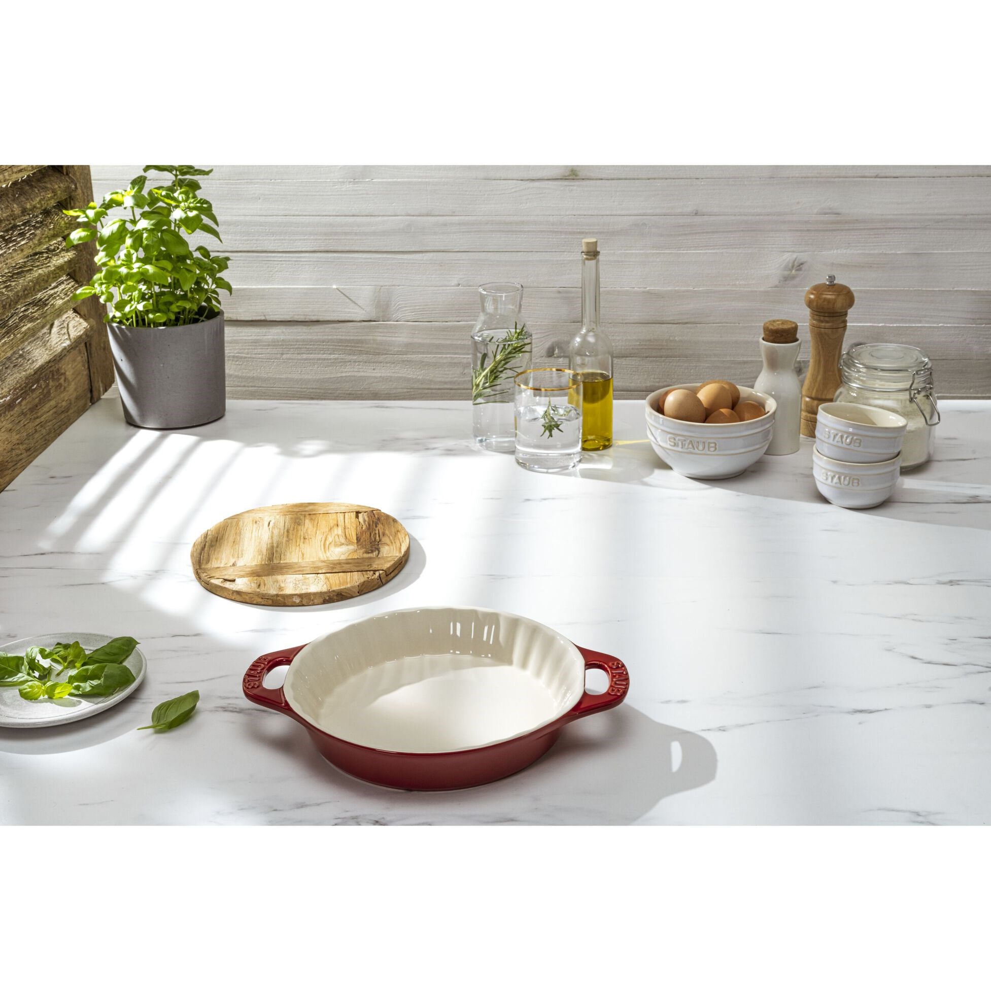 Forma na koláč STAUB 24cm červená 1,2l_1