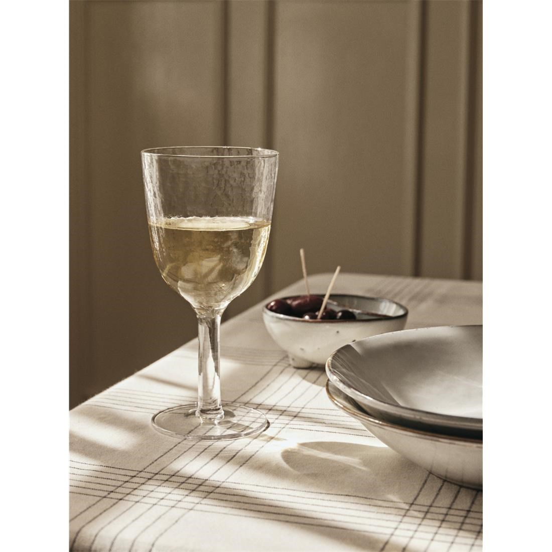 Sklenice na bílé víno Broste HAMMERED 300ml čirá_0