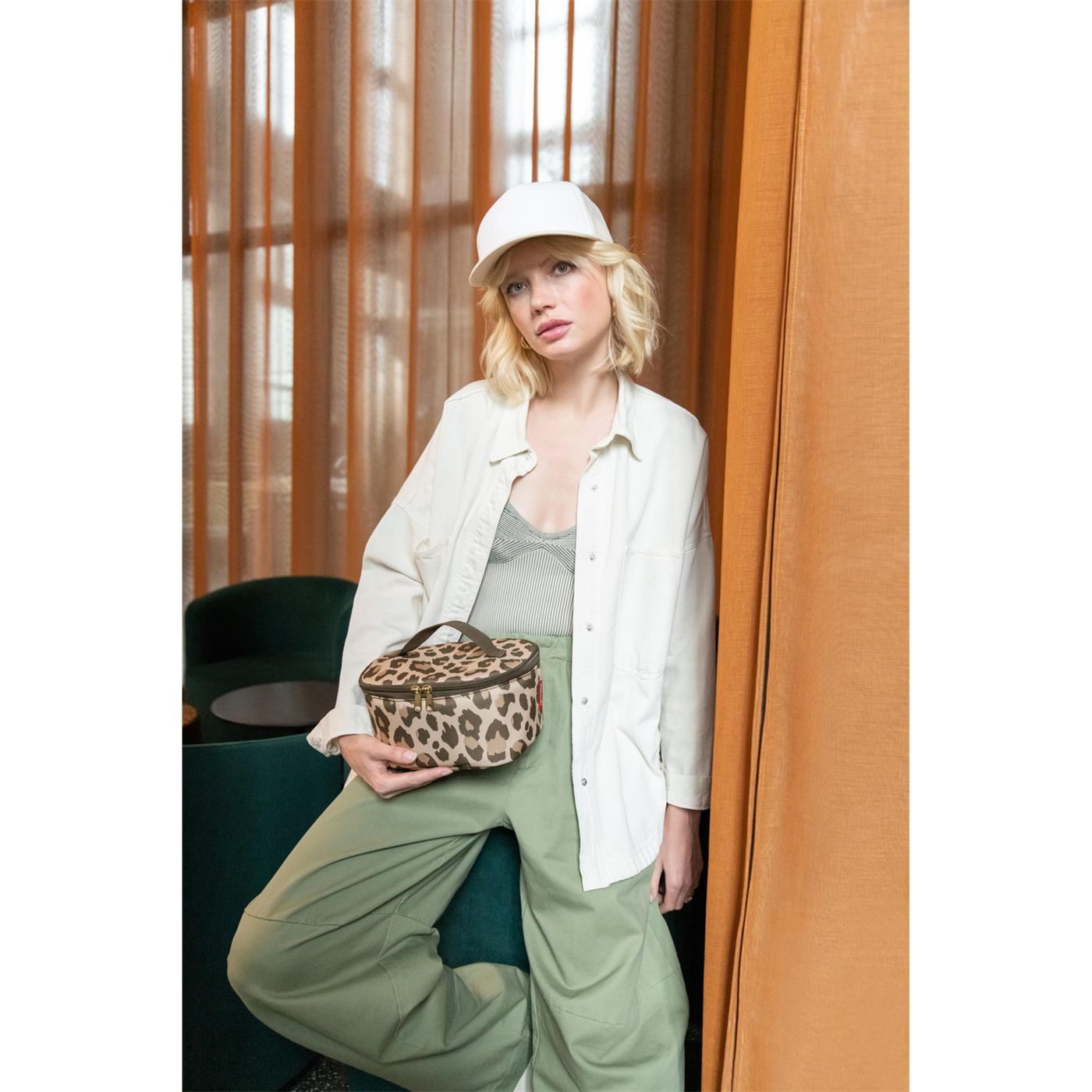 Termobox Reisenthel Coolerbag S pocket leo macchiato_1