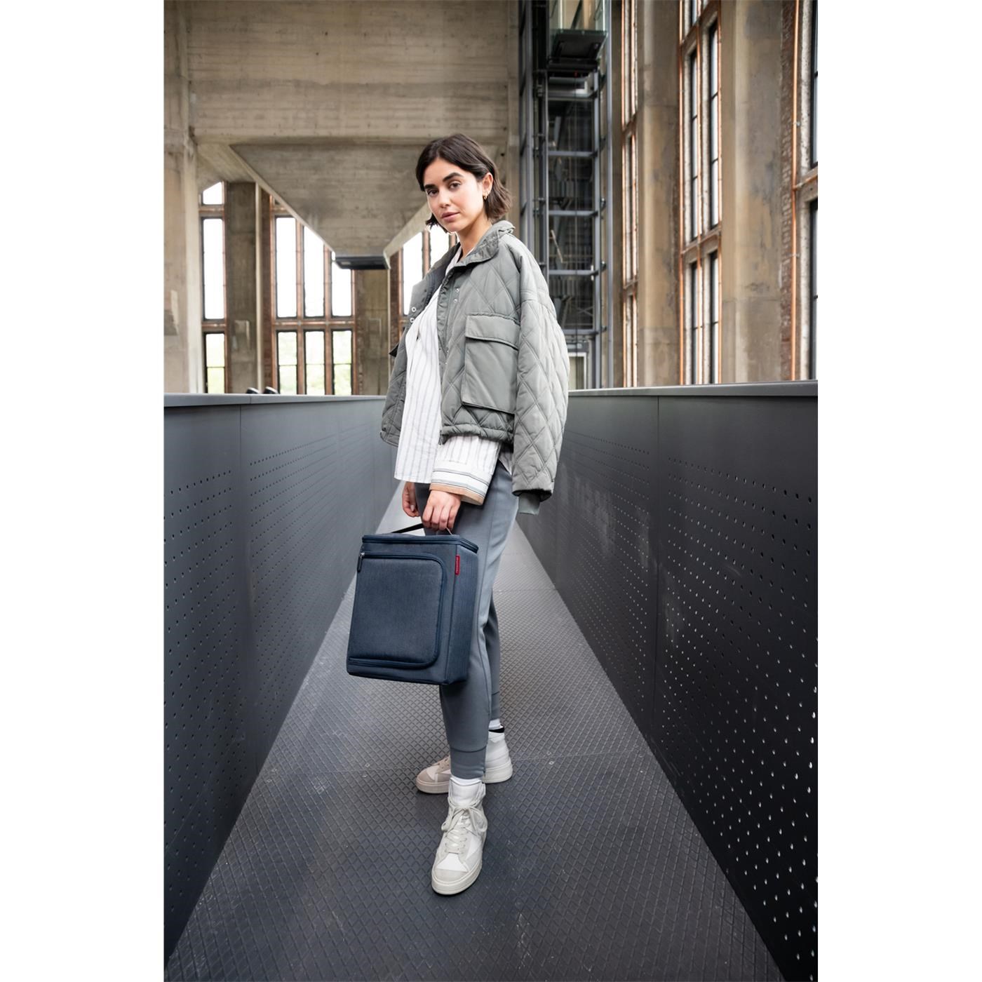 Praktický termobox Reisenthel Coolerbox herringbone dark blue_1
