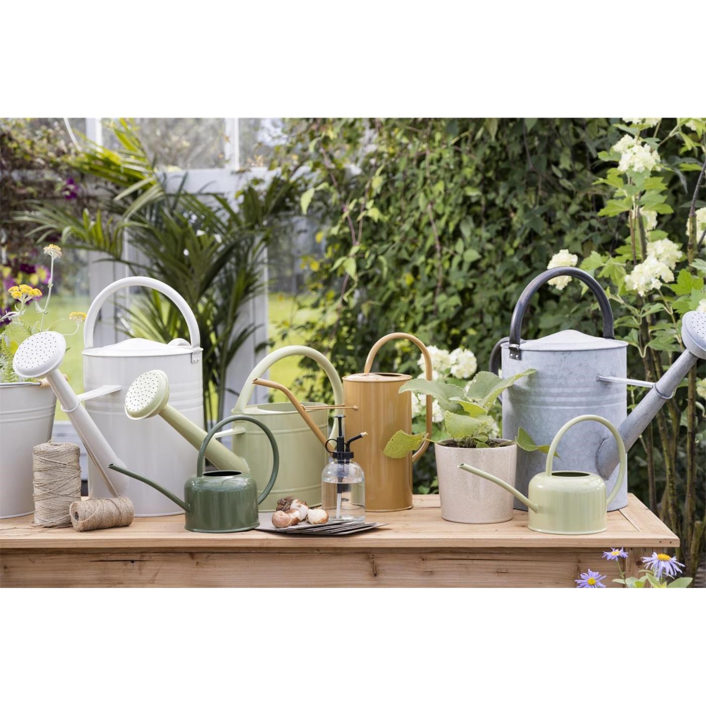 Konvička na zalévání Ib Laursen vysoká okrová 2,7l_1