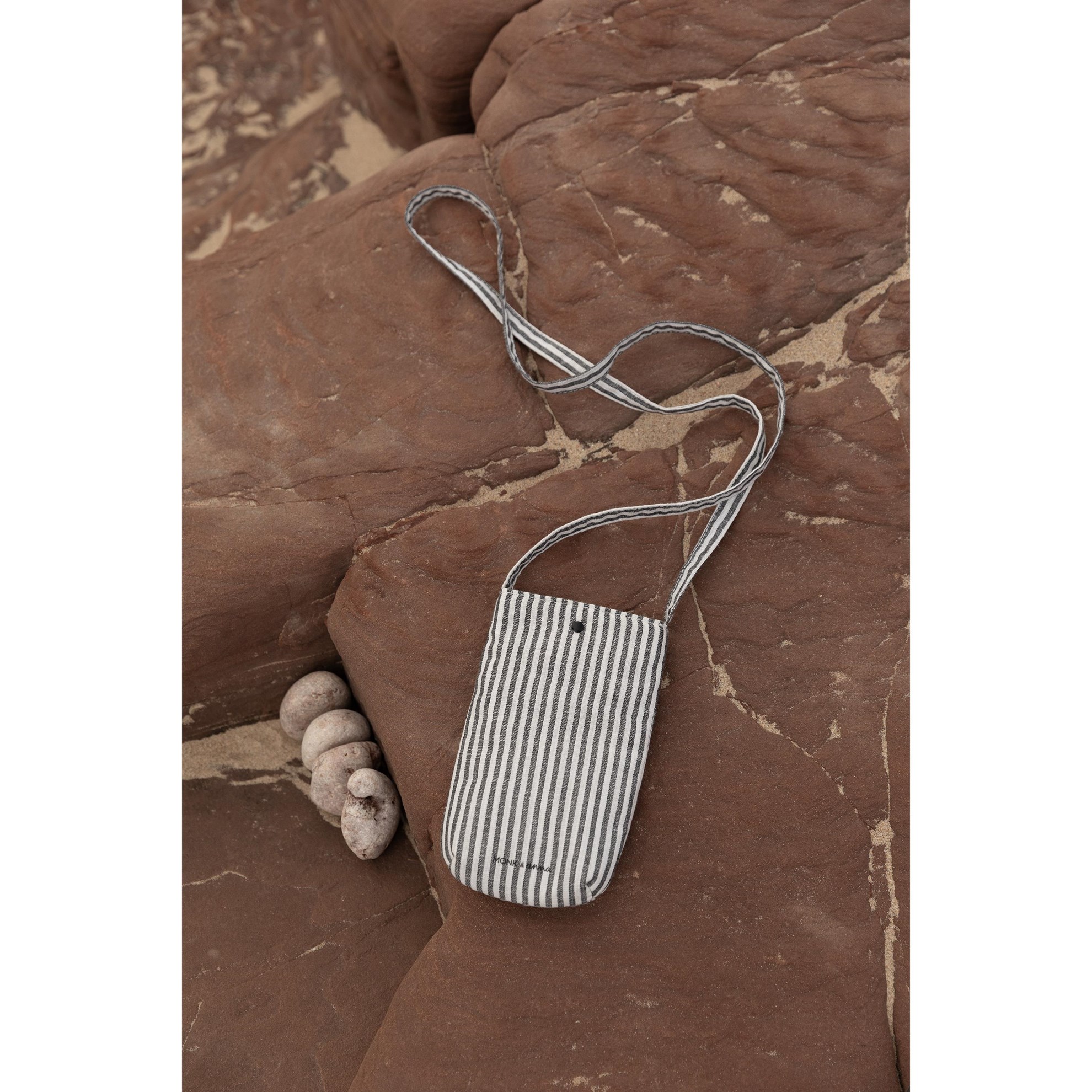 Pouzdro na telefon Monk & Anna stripes_2