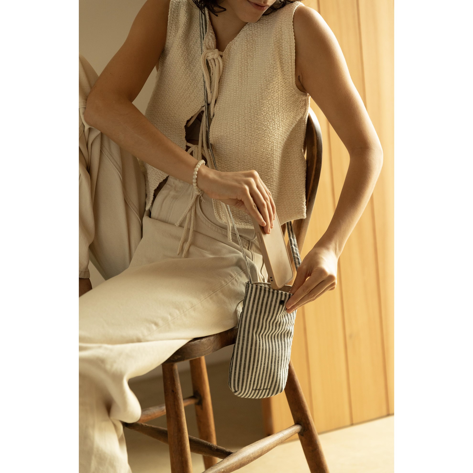 Pouzdro na telefon Monk & Anna stripes_4