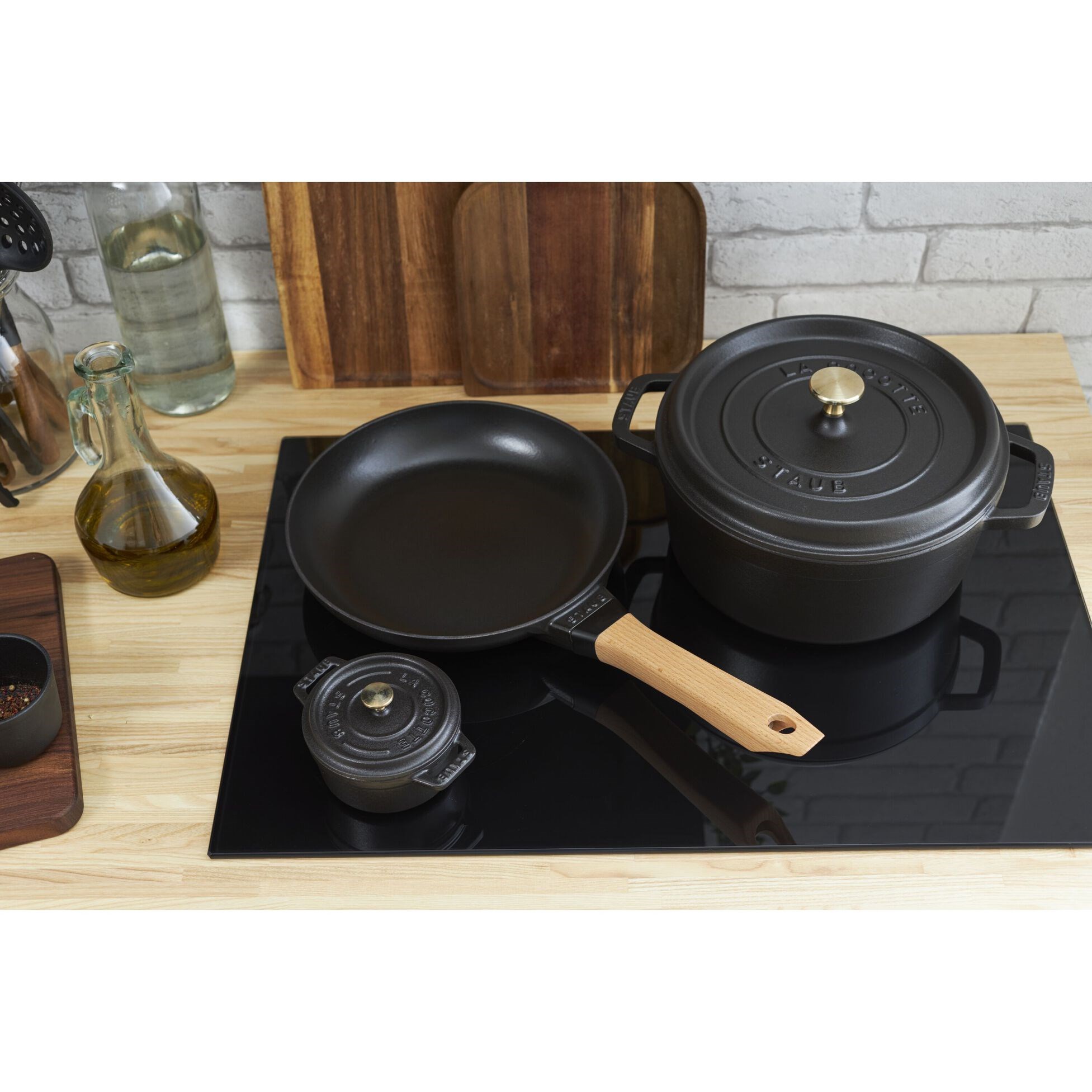 Hrnec STAUB  kulatý 10 cm černý 250ml_0